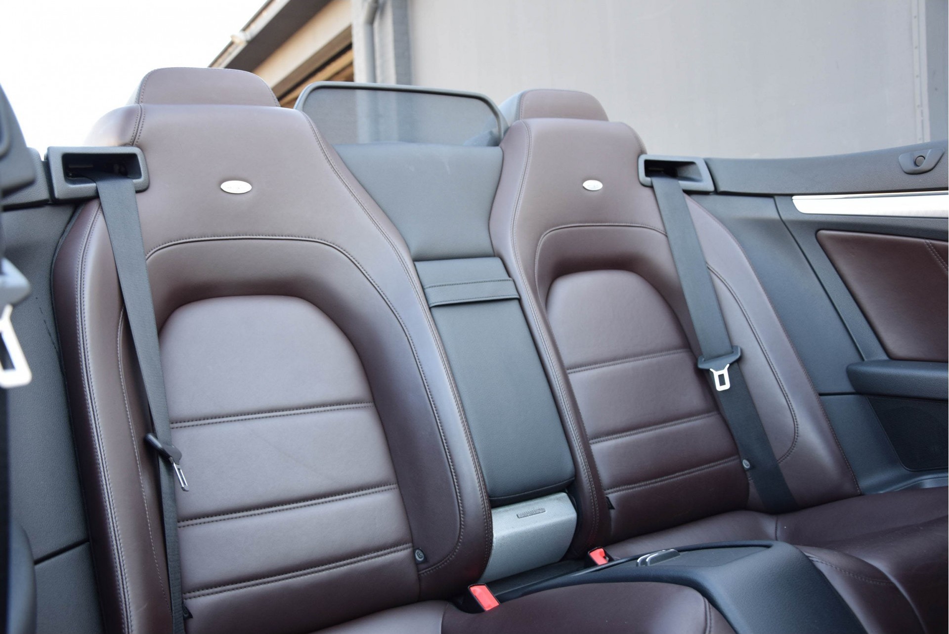 Mercedes-Benz E-Klasse Cabrio 350 CGI AMG Designo/Mem/Harman-Kardon/Com Aut7 Foto 6