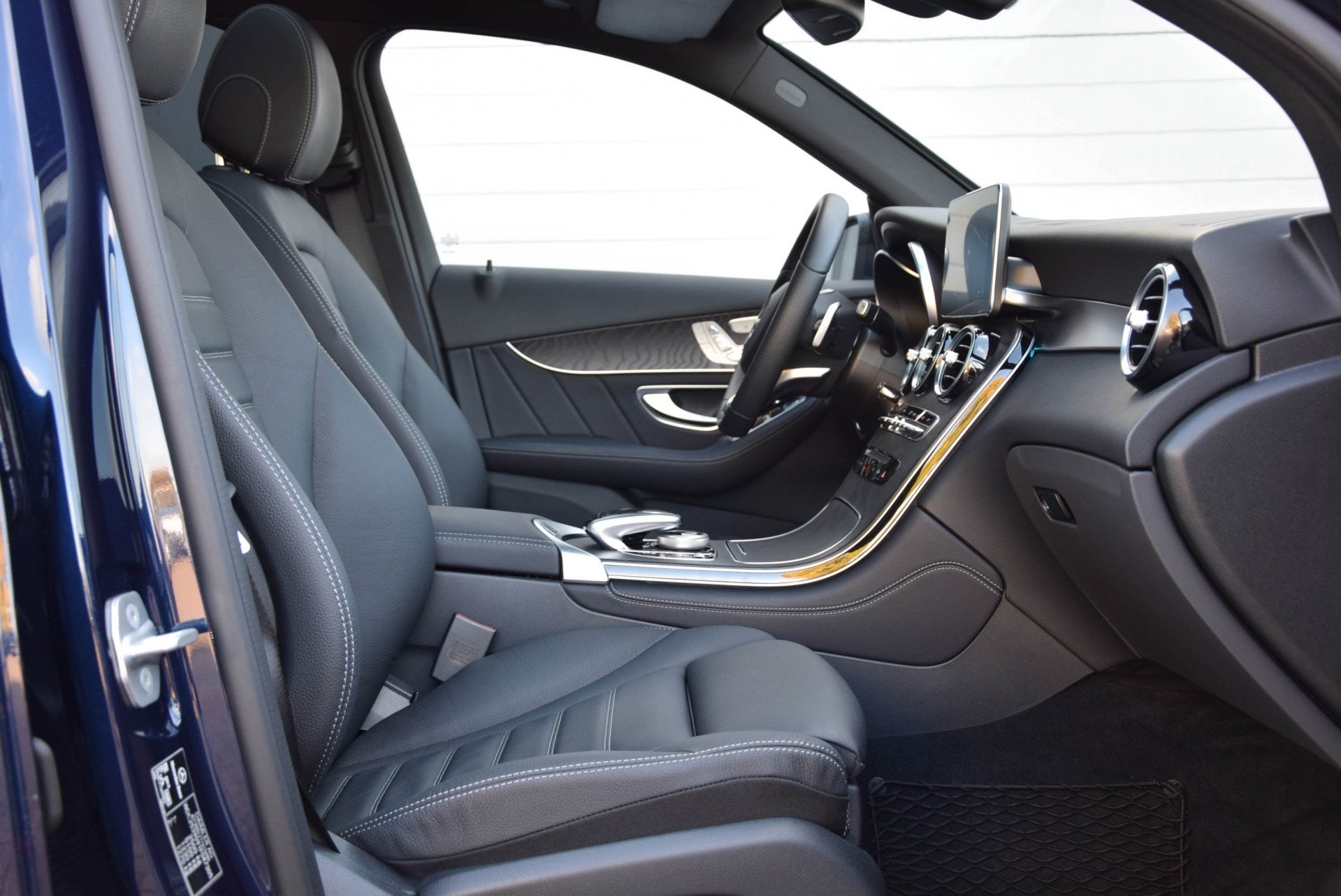 Mercedes-Benz GLC-Klasse 250d 4-Matic AMG Nightpakket Distronic/Panorama/Burmeister/Mem/360/Trekh Aut9 Foto 3