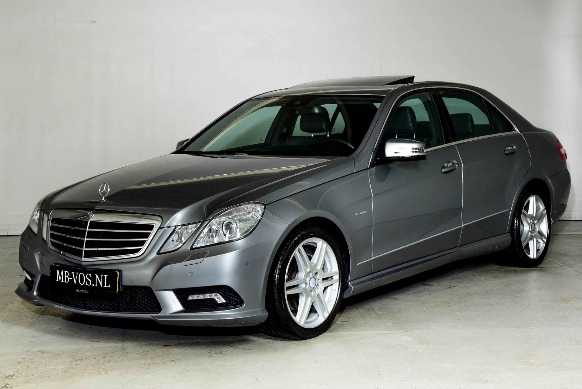 Mercedes-Benz E-Klasse 350 Cdi AMG Distronic/Dak/ILS/Harman-Kardon Aut7 Foto 1