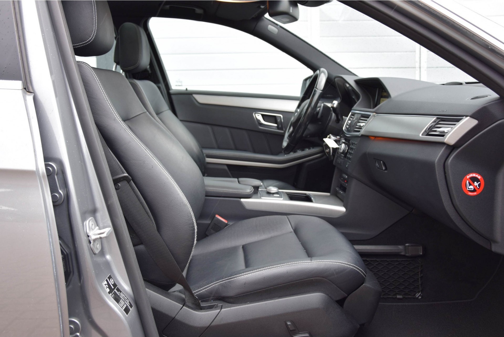 Mercedes-Benz E-Klasse 350 Cdi AMG Distronic/Dak/ILS/Harman-Kardon Aut7 Foto 3