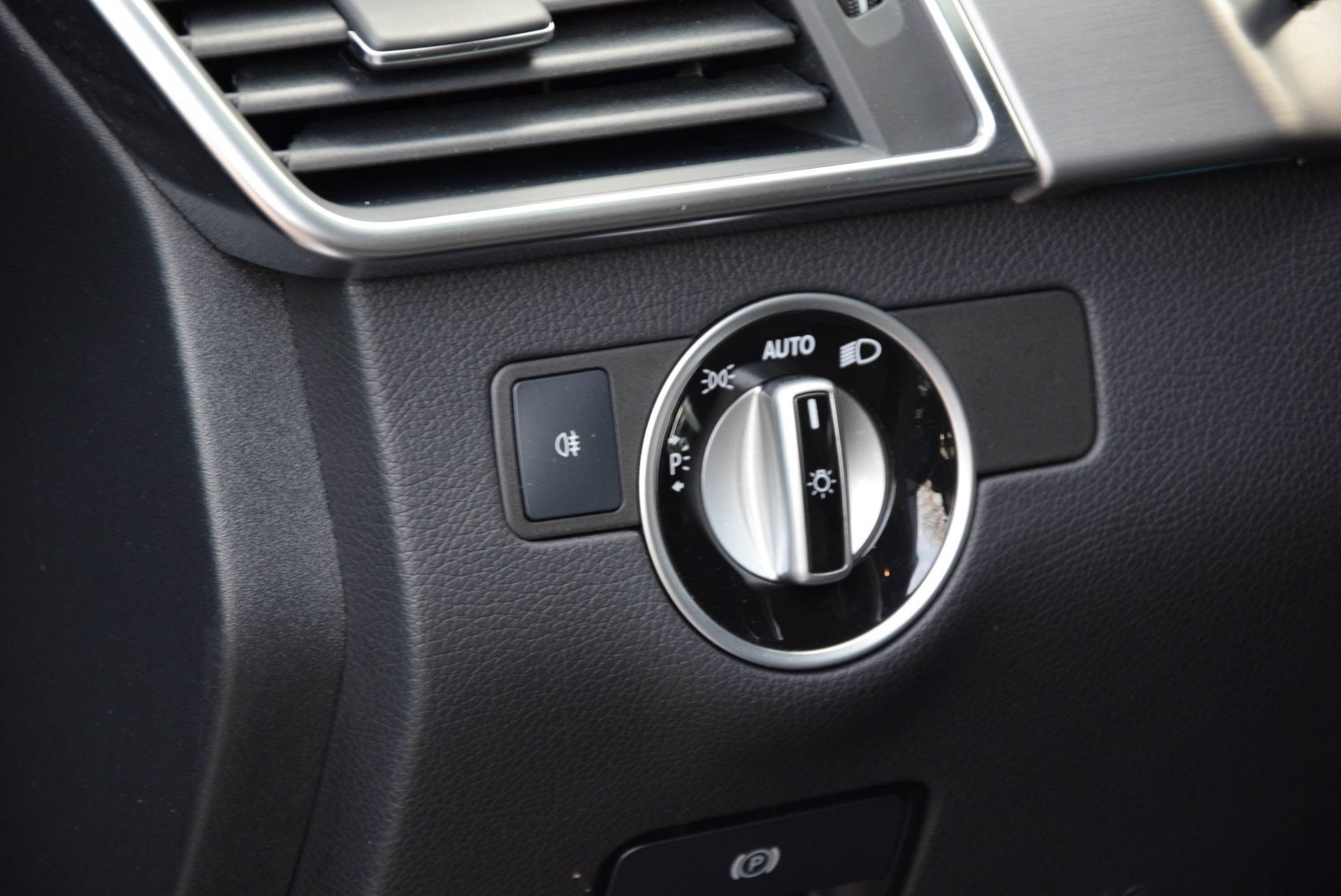 Mercedes-Benz M-Klasse 350 Bluetec 4-Matic AMG Distronic/Mem/Dak/Harman-Kardon/Luchtvering Aut7 Foto 11