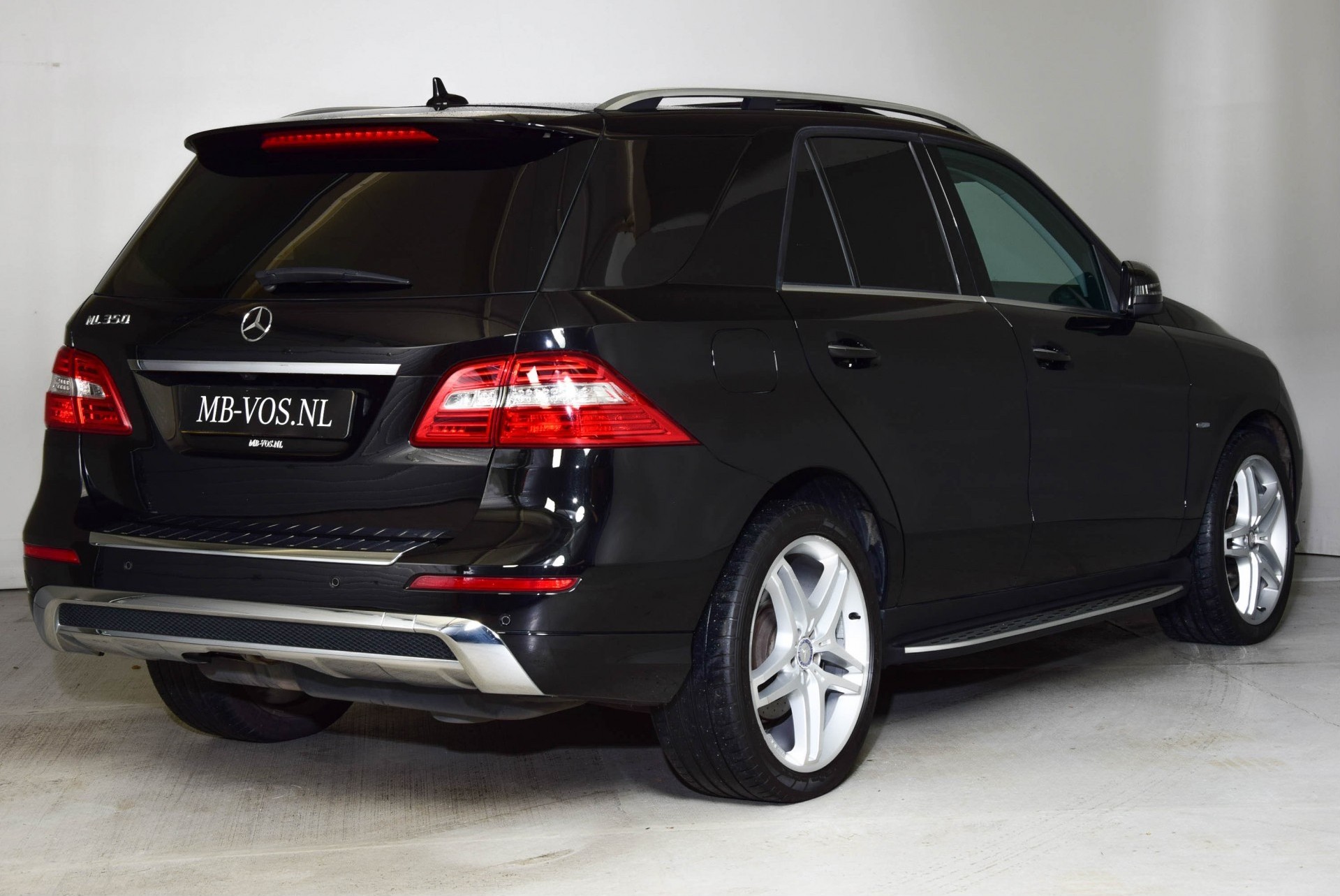 Mercedes-Benz M-Klasse ML 350 Bluetec 4M AMG Panorama/Luchtvering/Mem/TV/Keyless VAN Aut7 Foto 2