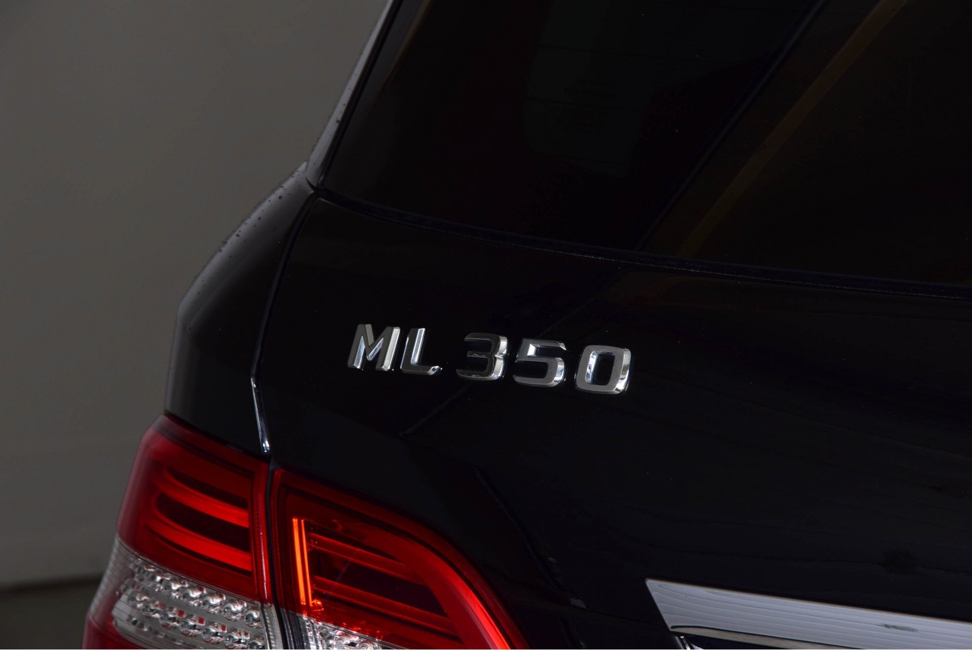 Mercedes-Benz M-Klasse ML 350 Bluetec 4M AMG Panorama/Luchtvering/Mem/TV/Keyless VAN Aut7 Foto 23