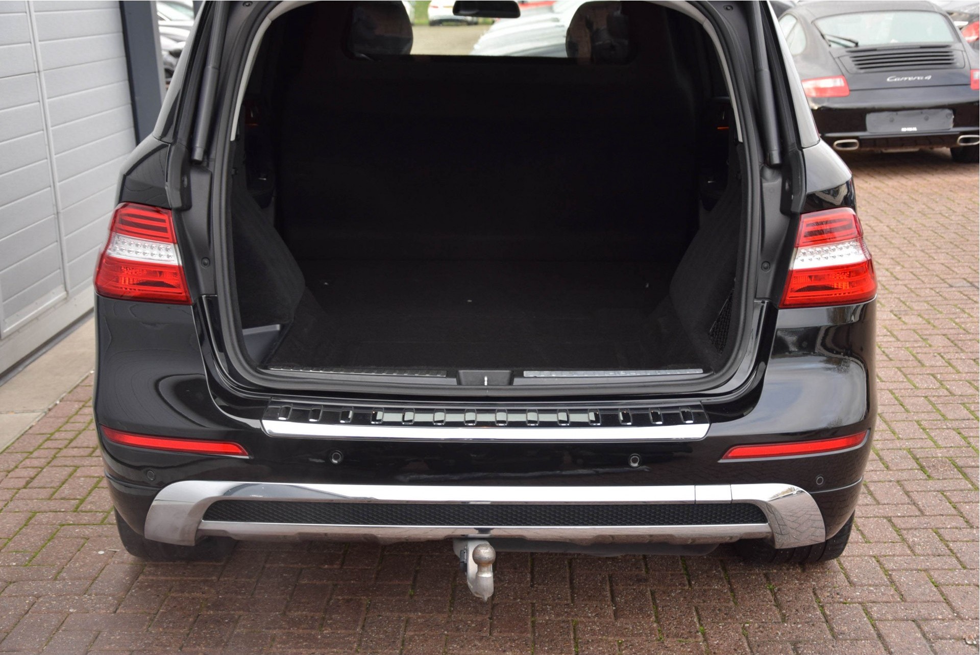 Mercedes-Benz M-Klasse ML 350 Bluetec 4M AMG Panorama/Luchtvering/Mem/TV/Keyless VAN Aut7 Foto 24