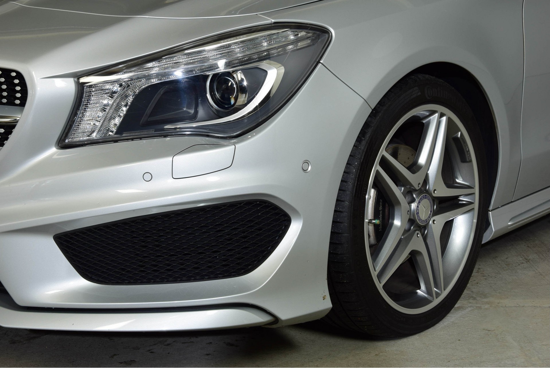 Mercedes-Benz CLA-Klasse Shooting Brake 200 AMG Panorama/Camera/Xenon/Ambition Aut7 Foto 17