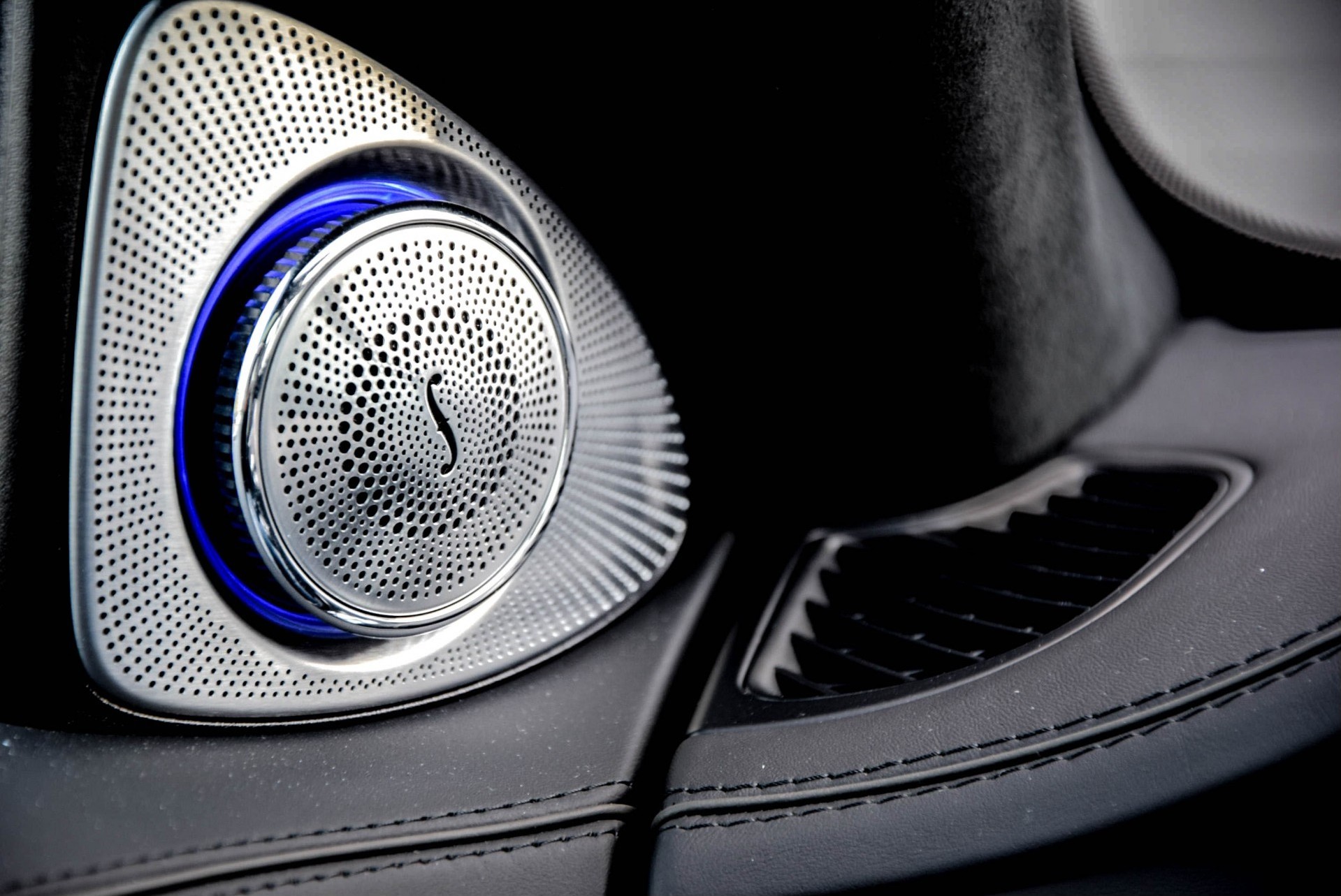 Mercedes-Benz S-Klasse 350 4M Bluetec Lang AMG Exclusive Panorama Aut9 Foto 6