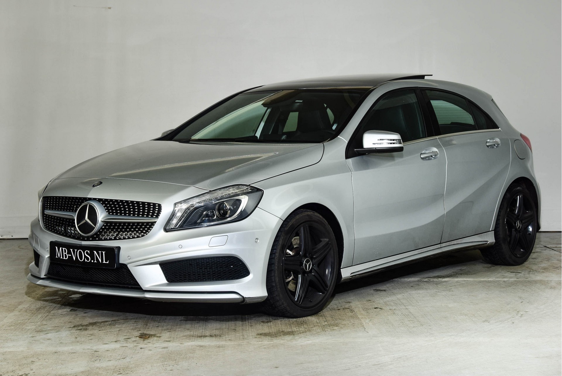 Mercedes-Benz A-Klasse 220 Cdi 4-MATIC AMG Panorama/Distronic/Com Aut7 Foto 1