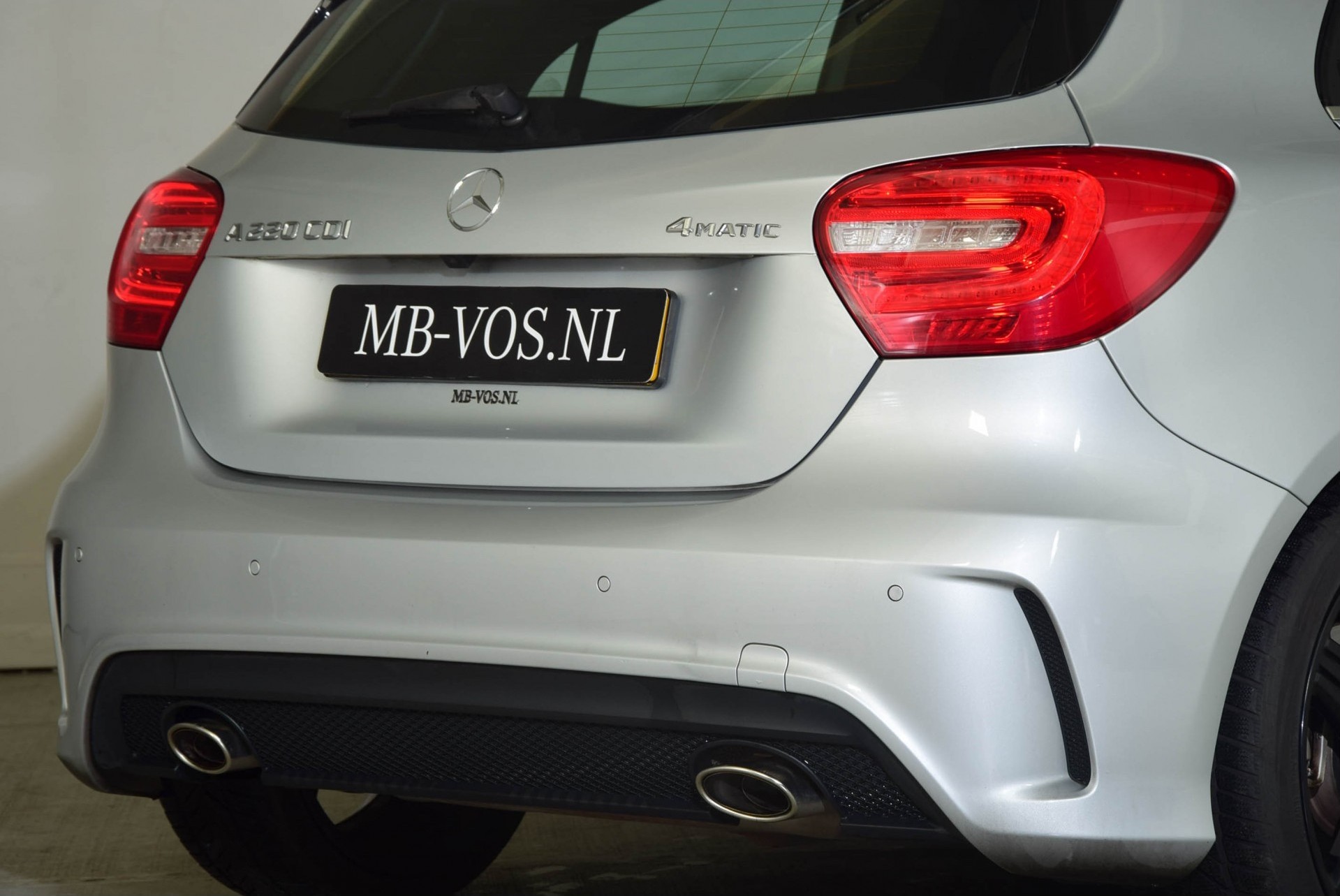 Mercedes-Benz A-Klasse 220 Cdi 4-MATIC AMG Panorama/Distronic/Com Aut7 Foto 16