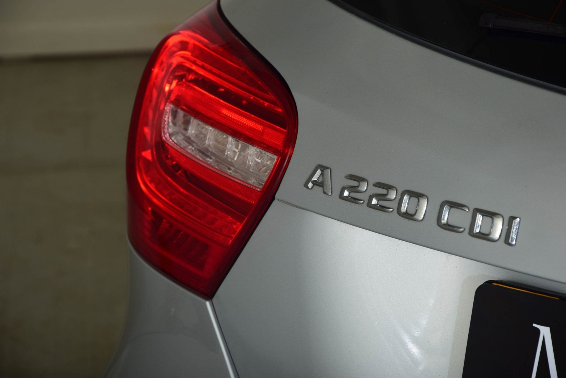 Mercedes-Benz A-Klasse 220 Cdi 4-MATIC AMG Panorama/Distronic/Com Aut7 Foto 20