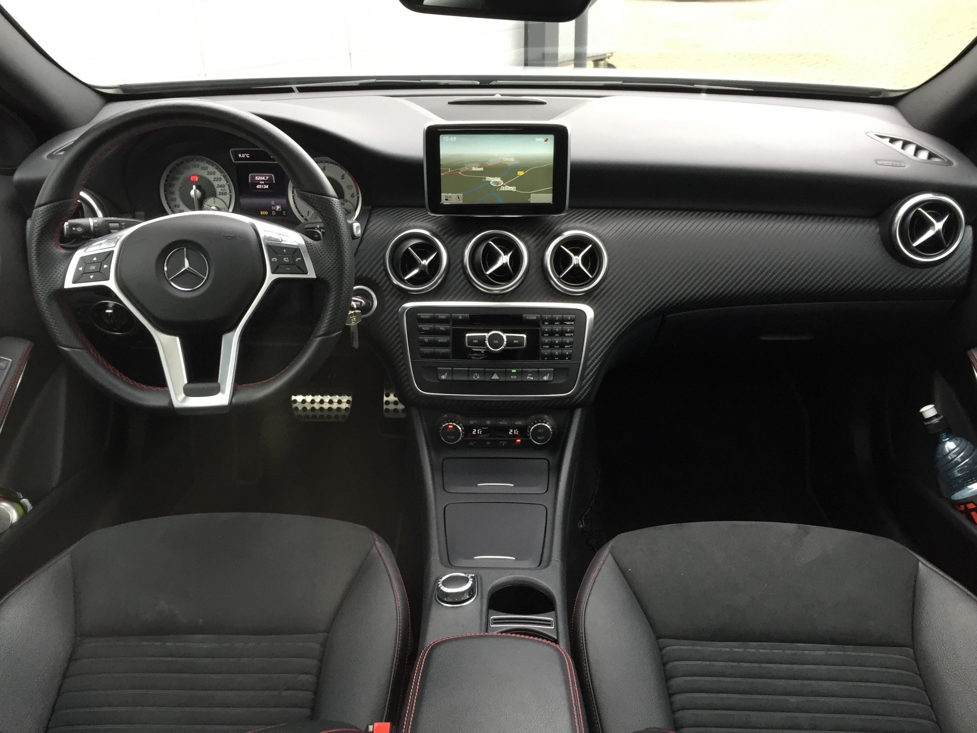 Mercedes-Benz A-Klasse 220 Cdi 4-MATIC AMG Panorama/Distronic/Com Aut7 Foto 5