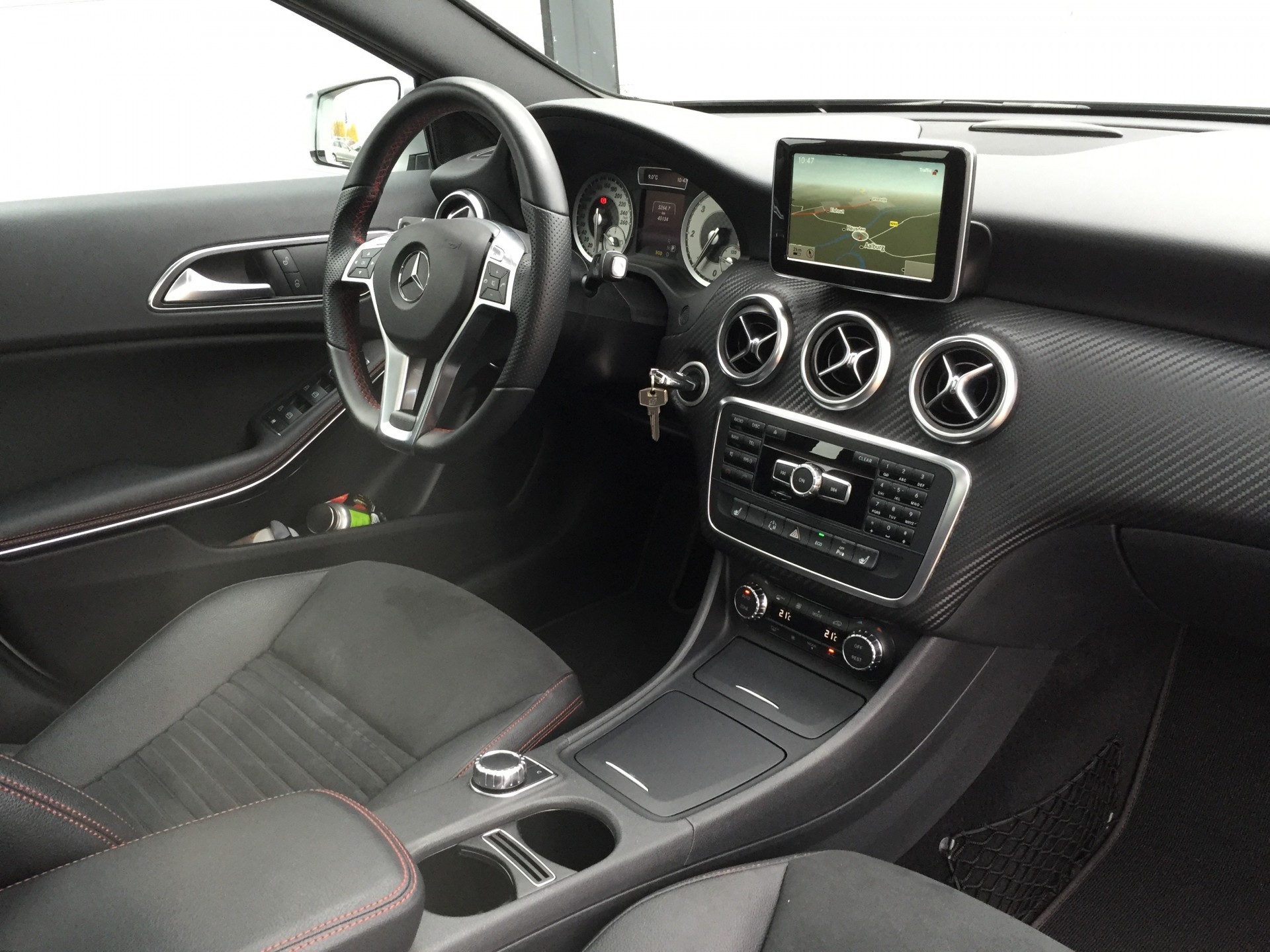 Mercedes-Benz A-Klasse 220 Cdi 4-MATIC AMG Panorama/Distronic/Com Aut7 Foto 6