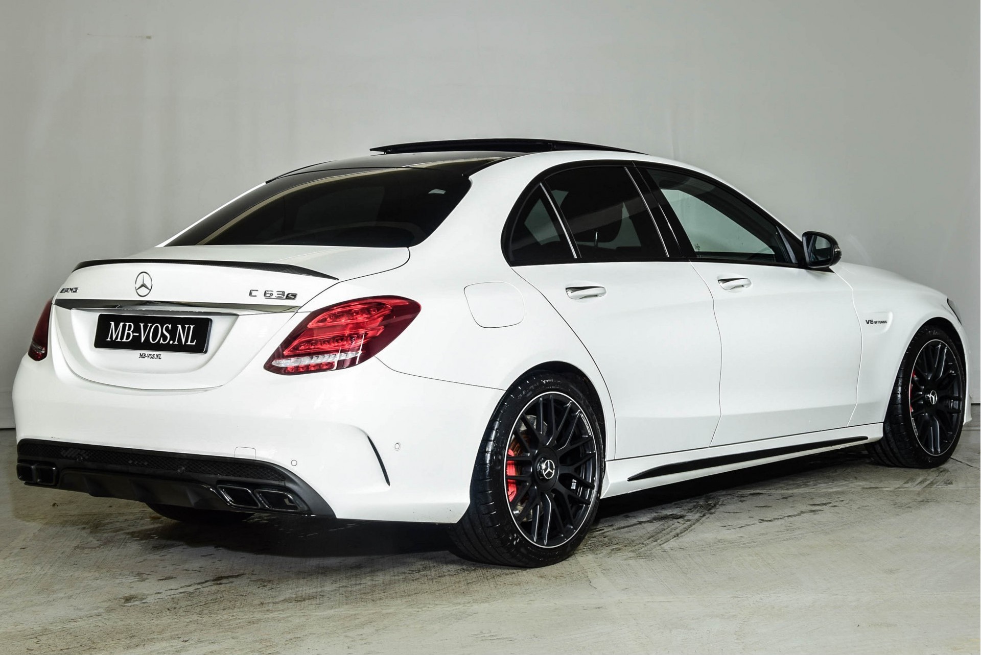 Mercedes-Benz C-Klasse 63 AMG S 510 pk Night/Carbon/Panorama/Keyless/Distronic/Sound/HUD Aut7 Foto 2