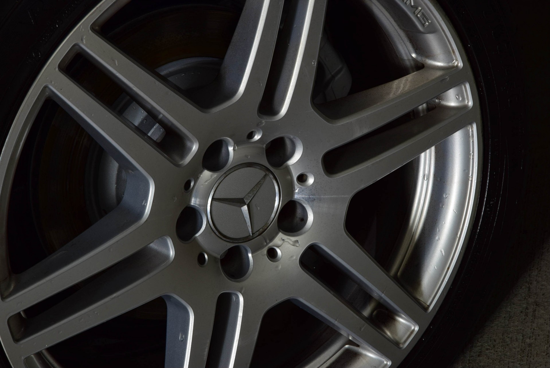 Mercedes-Benz E-Klasse 350 CGI AMG Nachtzicht/Com/Dak/Sound/Mem/ILS Aut7 Foto 21