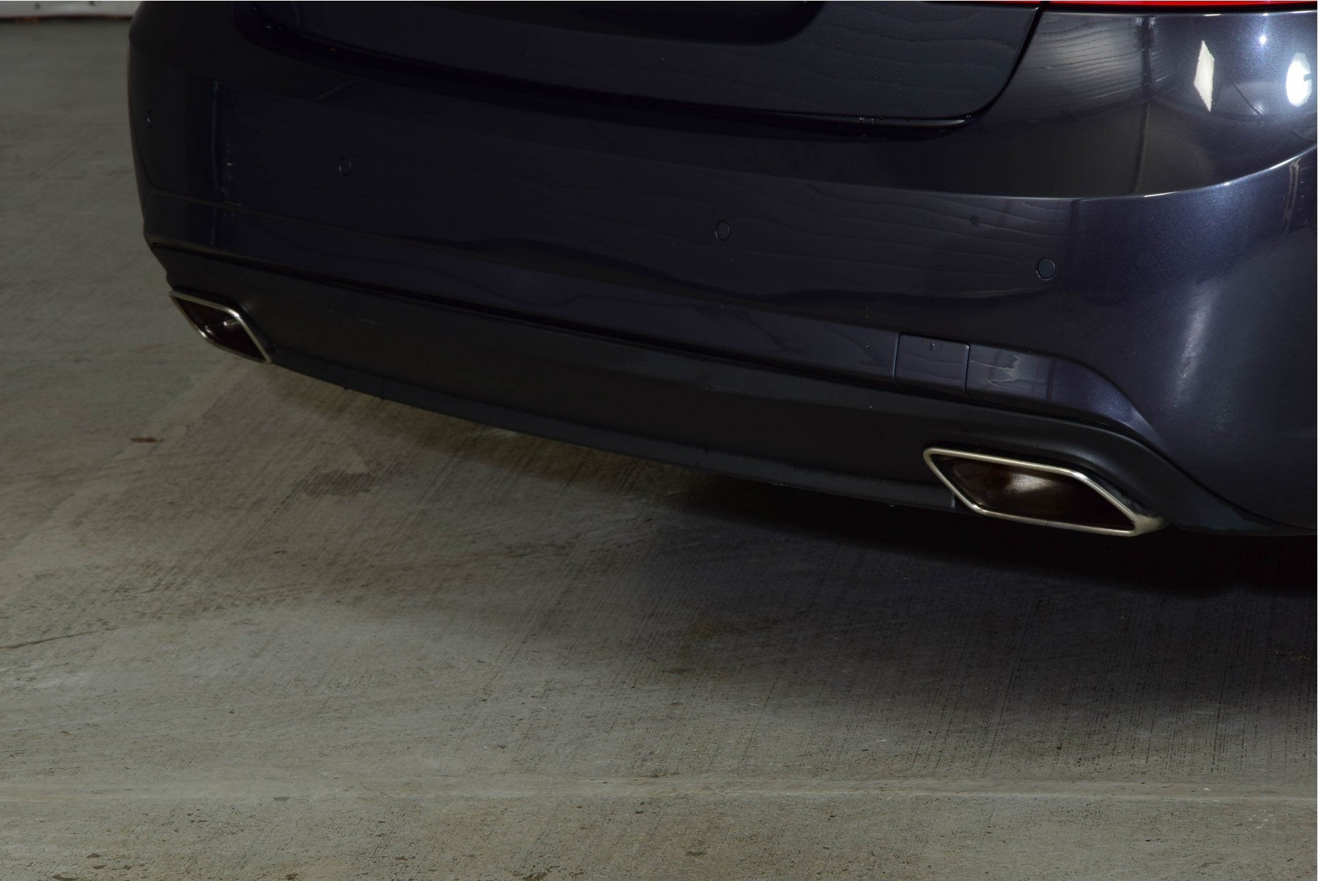 Mercedes-Benz E-Klasse 350 CGI AMG Nachtzicht/Com/Dak/Sound/Mem/ILS Aut7 Foto 23