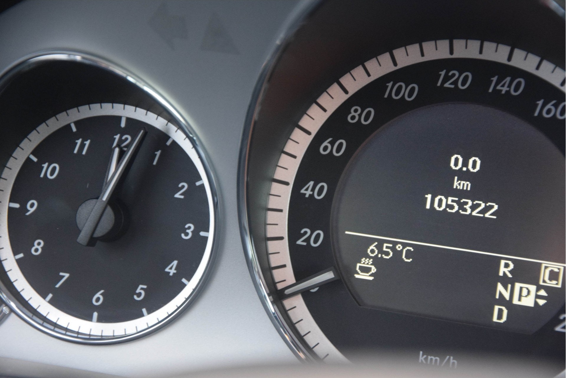 Mercedes-Benz E-Klasse 350 CGI AMG Nachtzicht/Com/Dak/Sound/Mem/ILS Aut7 Foto 7