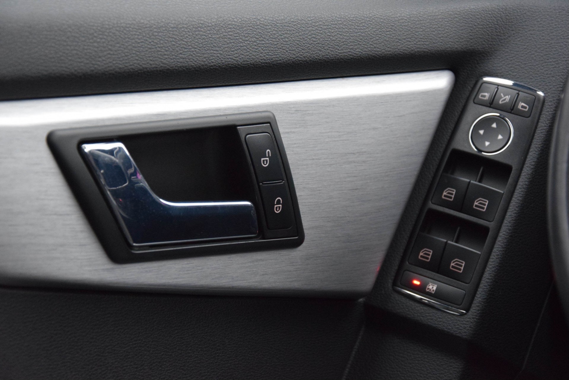 Mercedes-Benz GLK-Klasse 220 Cdi Sport Panorama/19"/Navi/Treeplanken Aut7 Foto 9