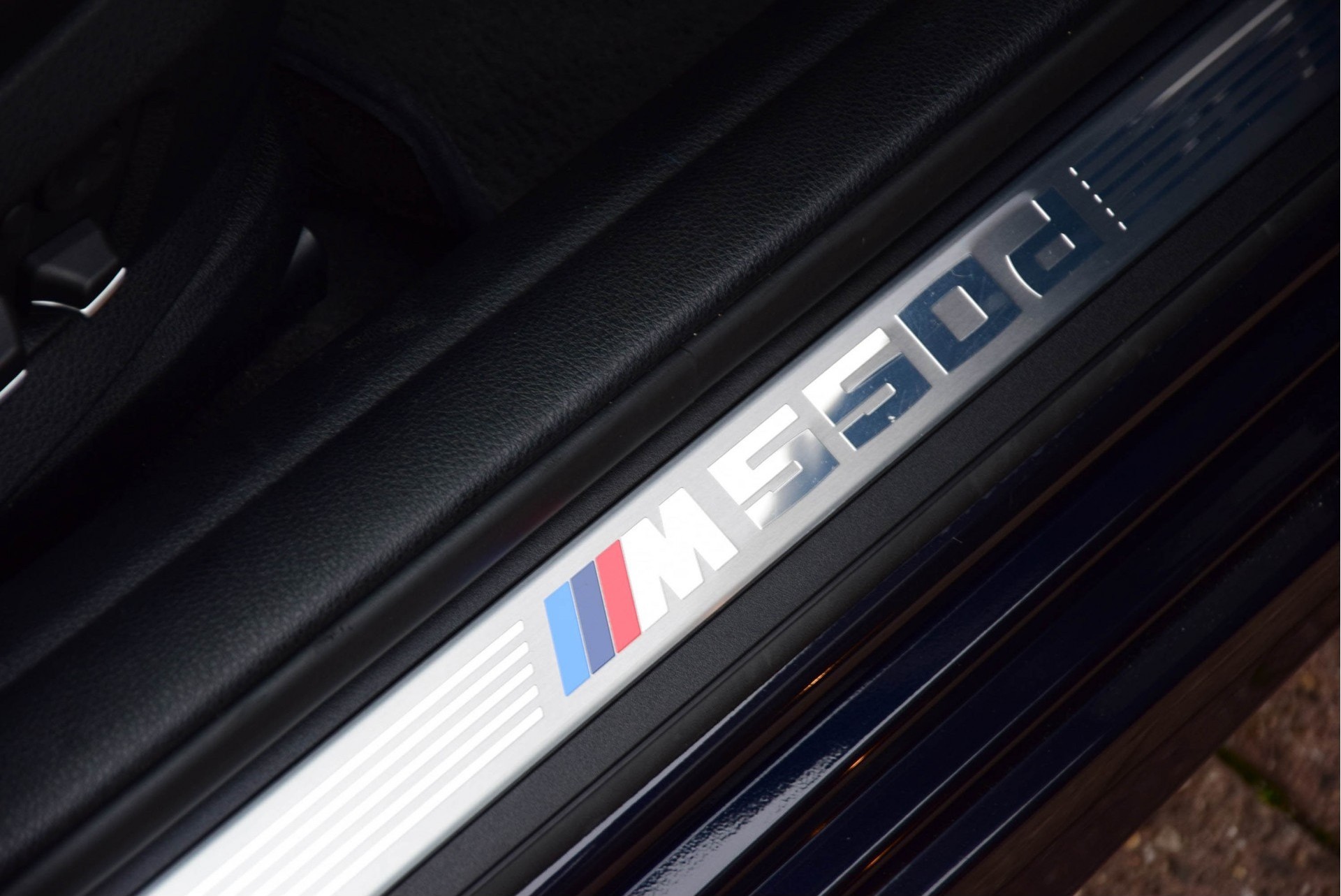 BMW 5 Serie M550XD B&O Nappa/ACC/Keyless Aut8 Foto 12