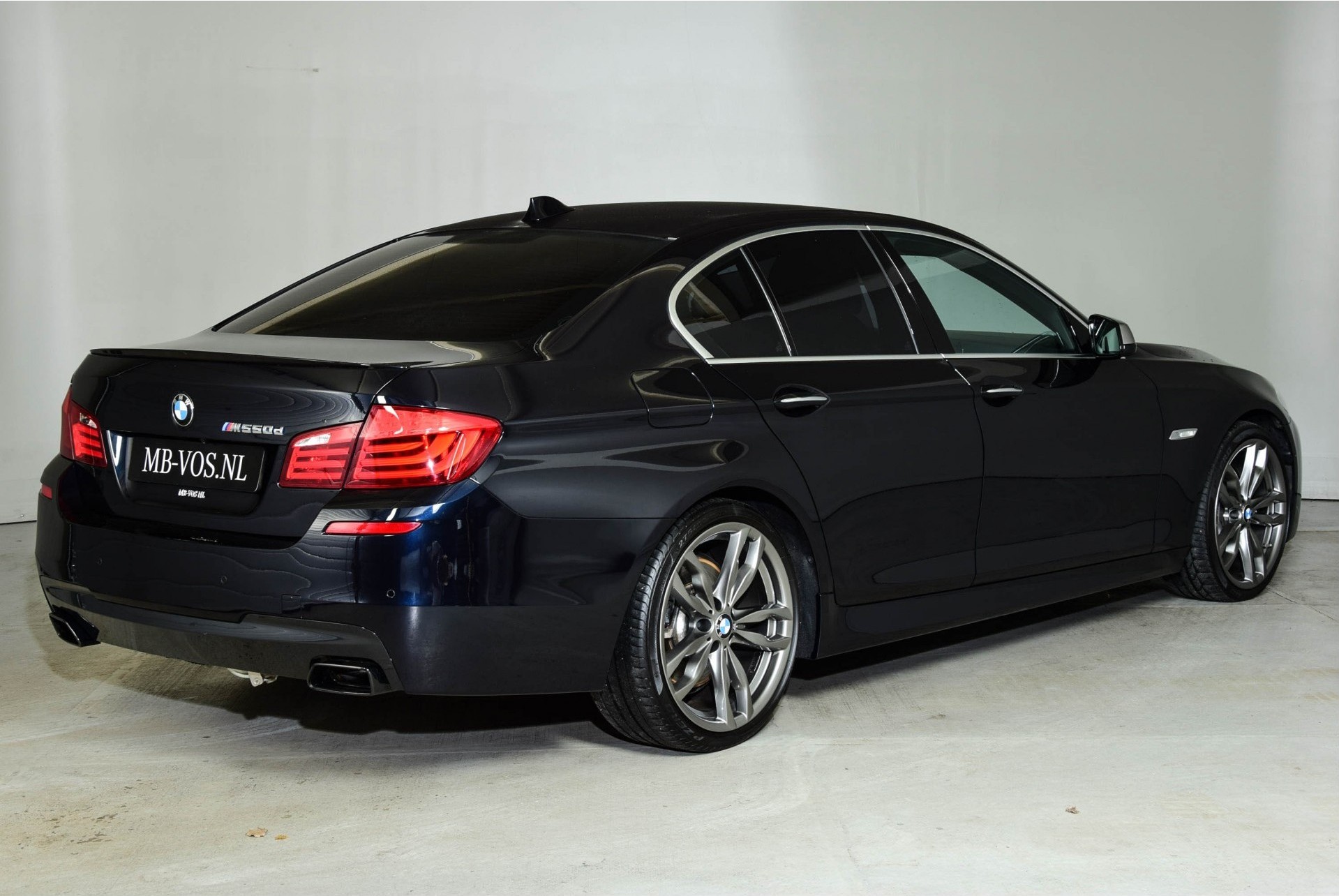 BMW 5 Serie M550XD B&O Nappa/ACC/Keyless Aut8 Foto 2