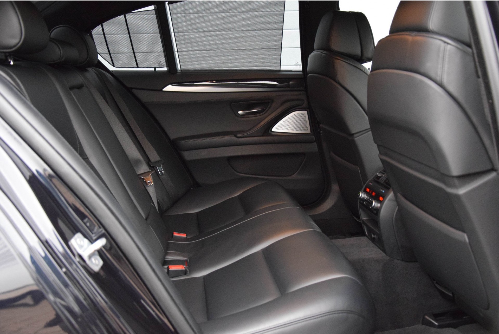 BMW 5 Serie M550XD B&O Nappa/ACC/Keyless Aut8 Foto 4