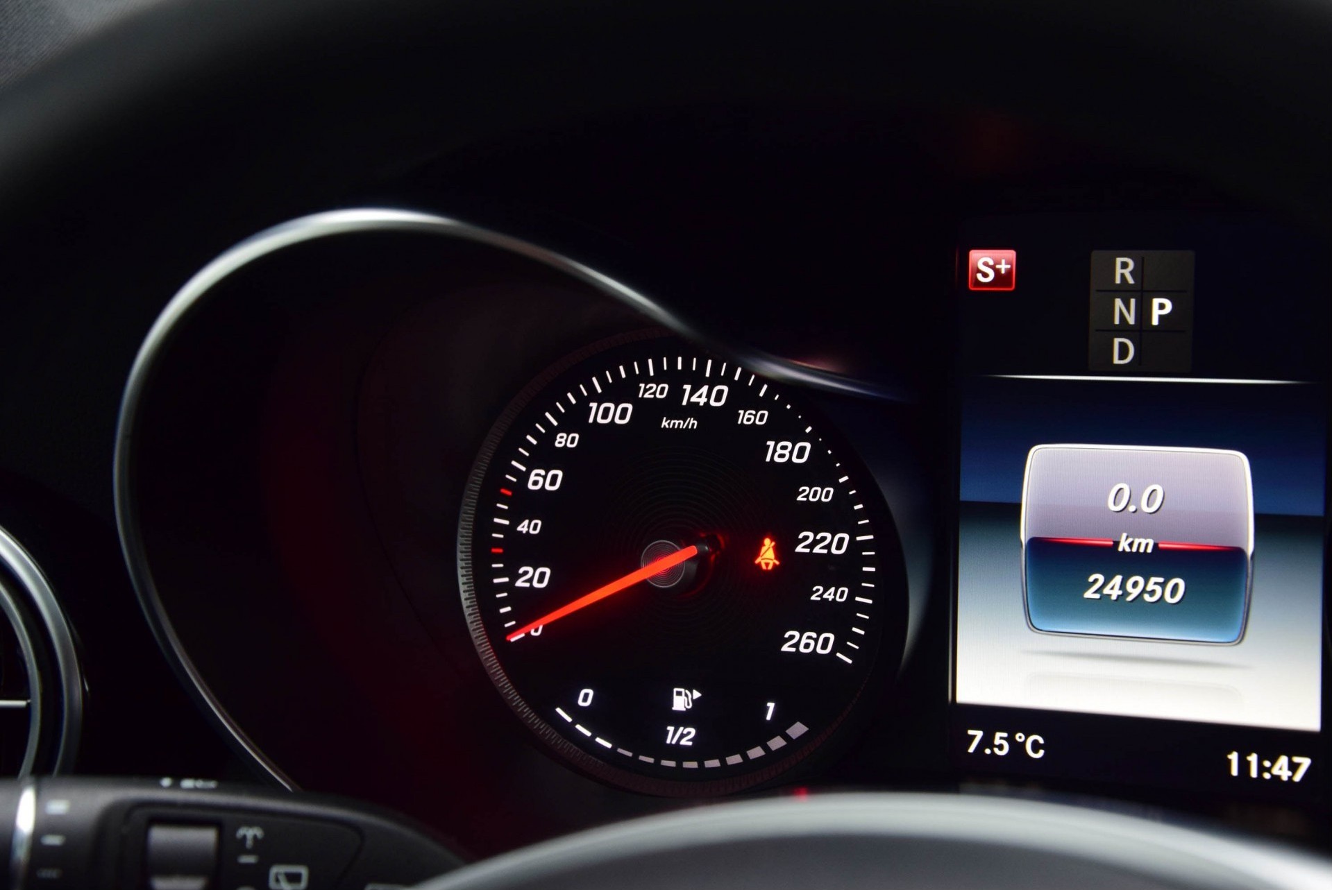 Mercedes-Benz GLC-Klasse 250 D 4MATIC AMG Panorama/Luchtvering/Distronic/Burmeister Aut9 Foto 36