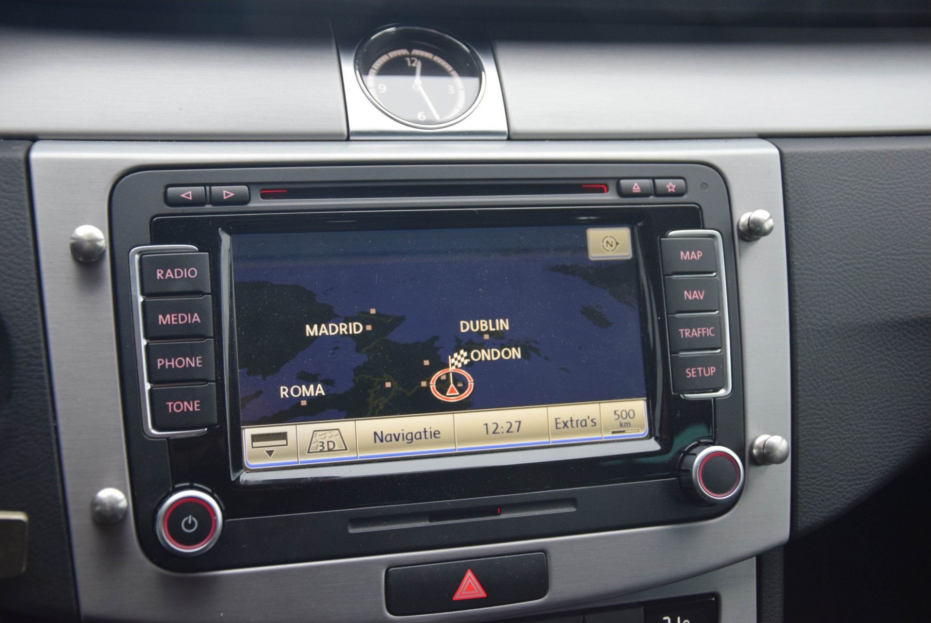 Volkswagen CC 1.8 TSI Xenon/Camera/Groot Navi/19" Aut7 Foto 10