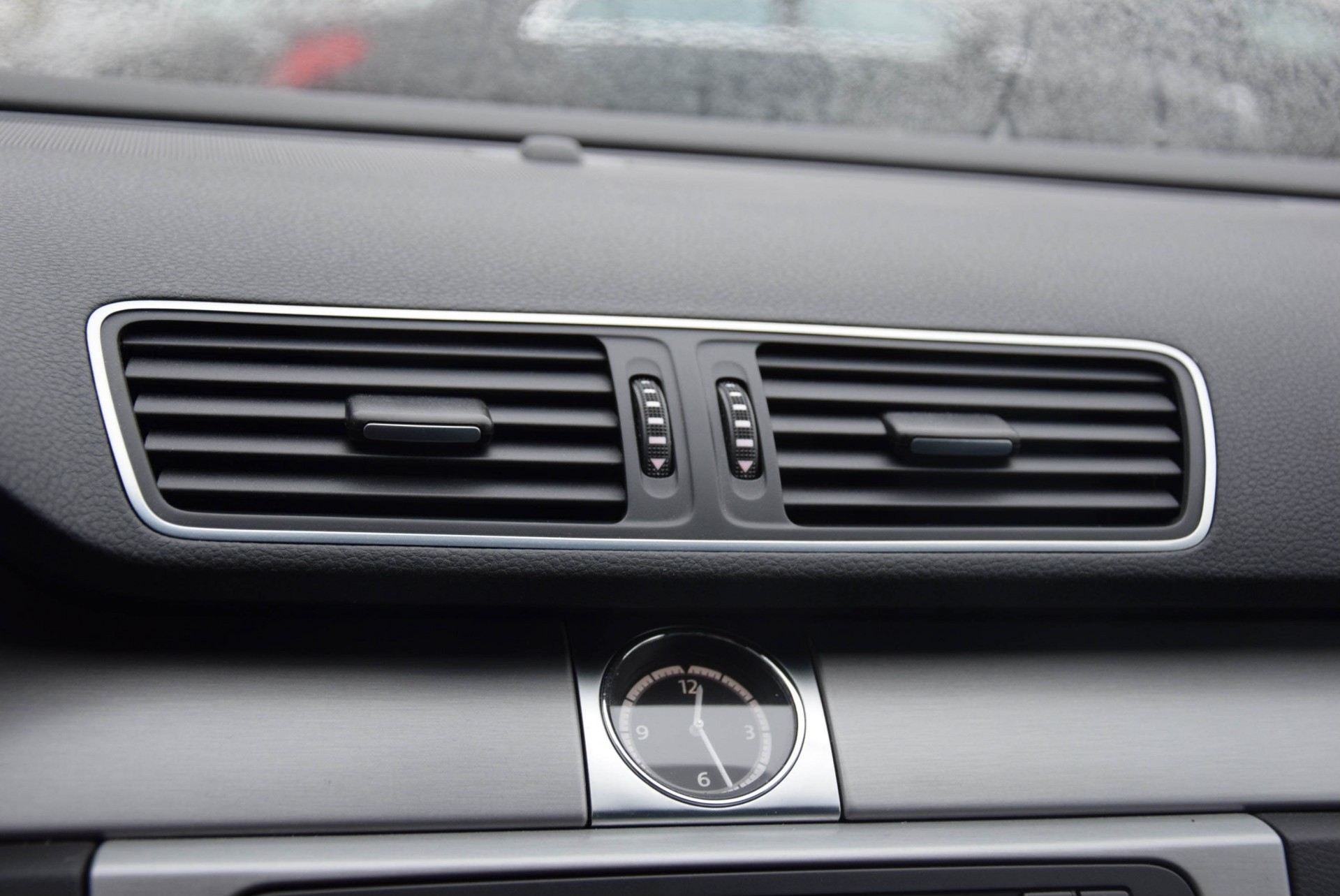 Volkswagen CC 1.8 TSI Xenon/Camera/Groot Navi/19" Aut7 Foto 11