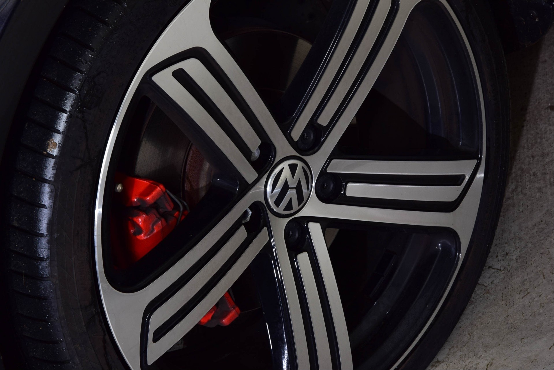 Volkswagen CC 1.8 TSI Xenon/Camera/Groot Navi/19" Aut7 Foto 15