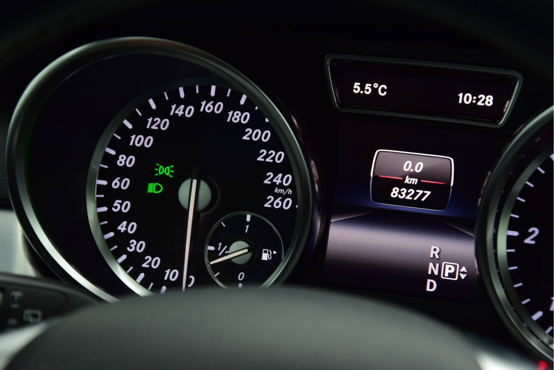 Mercedes-Benz M-Klasse 350 Bluetec 4-Matic Luchtvering/Dak/AMG/Com/ILS Aut7 Foto 7