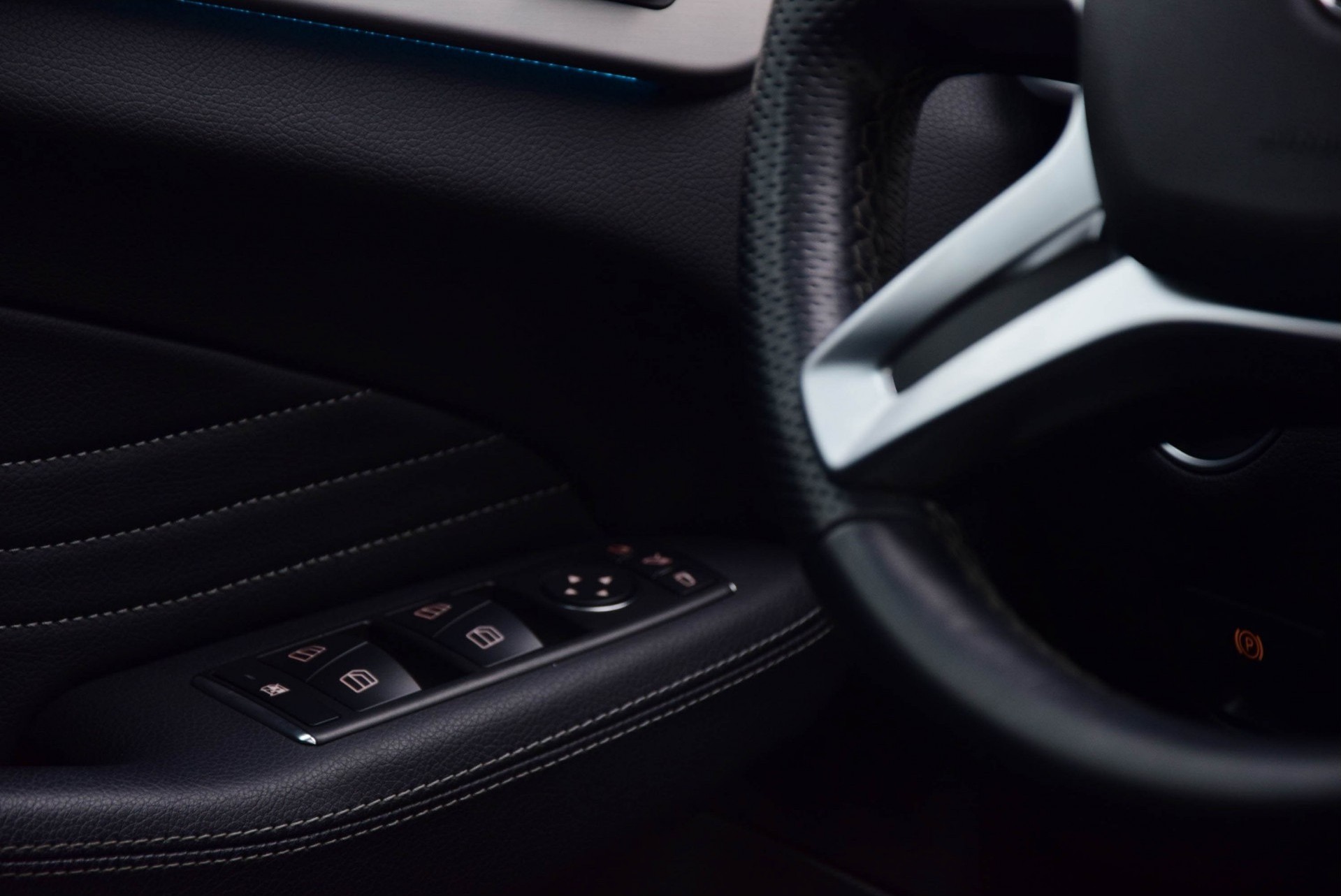 Mercedes-Benz M-Klasse 350 Bluetec 4-Matic Luchtvering/Dak/AMG/Com/ILS Aut7 Foto 8