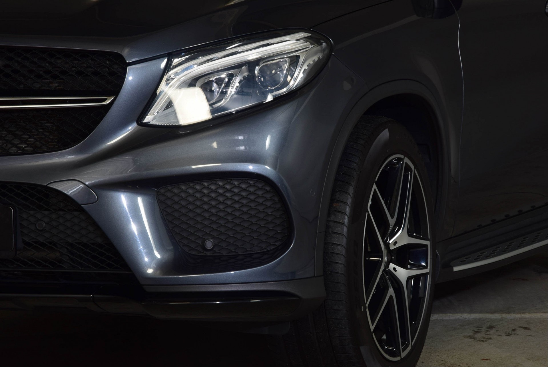 Mercedes-Benz GLE-Klasse GLE 400 4MATIC AMG B&O/Distronic/Entertainment/Panorama/Luchtvering Aut9 Foto 22