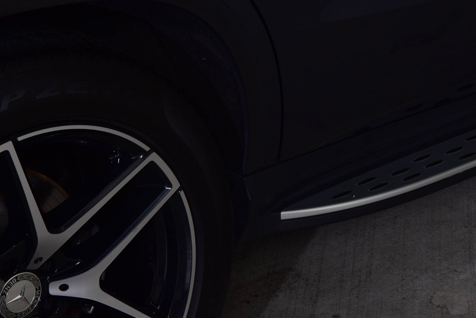 Mercedes-Benz GLE-Klasse GLE 400 4MATIC AMG B&O/Distronic/Entertainment/Panorama/Luchtvering Aut9 Foto 26