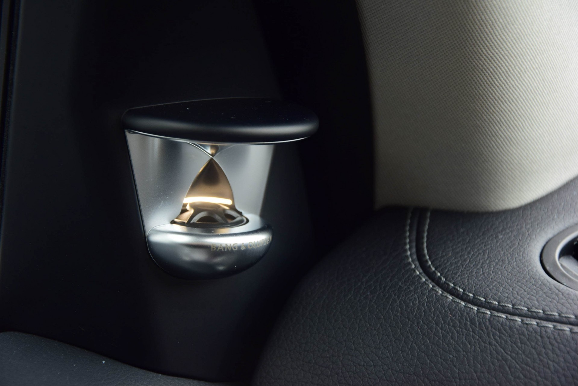 Mercedes-Benz GLE-Klasse GLE 400 4MATIC AMG B&O/Distronic/Entertainment/Panorama/Luchtvering Aut9 Foto 8