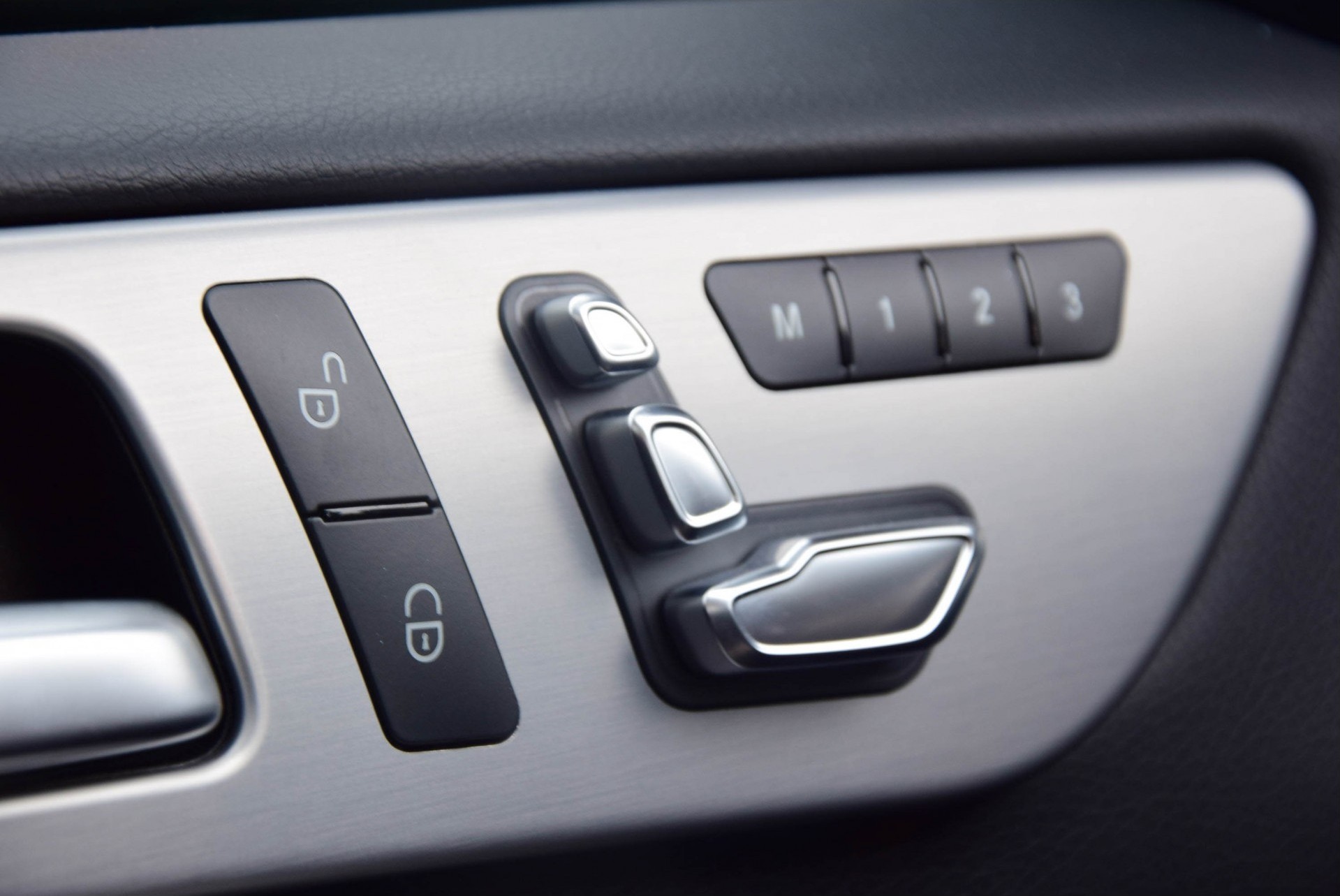 Mercedes-Benz GLE-Klasse GLE 400 4MATIC AMG B&O/Distronic/Entertainment/Panorama/Luchtvering Aut9 Foto 9