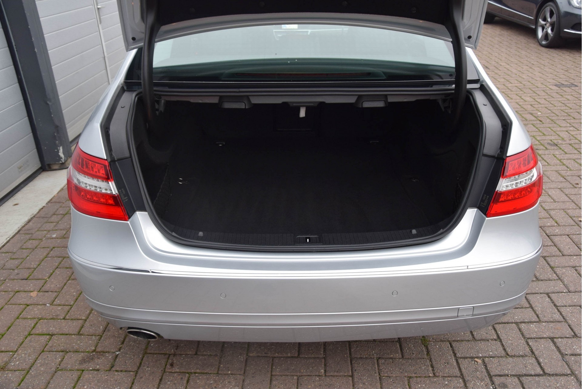 Mercedes-Benz E-Klasse 200 Cgi Avantgarde Schuifdak/Xenon Aut5 Foto 27