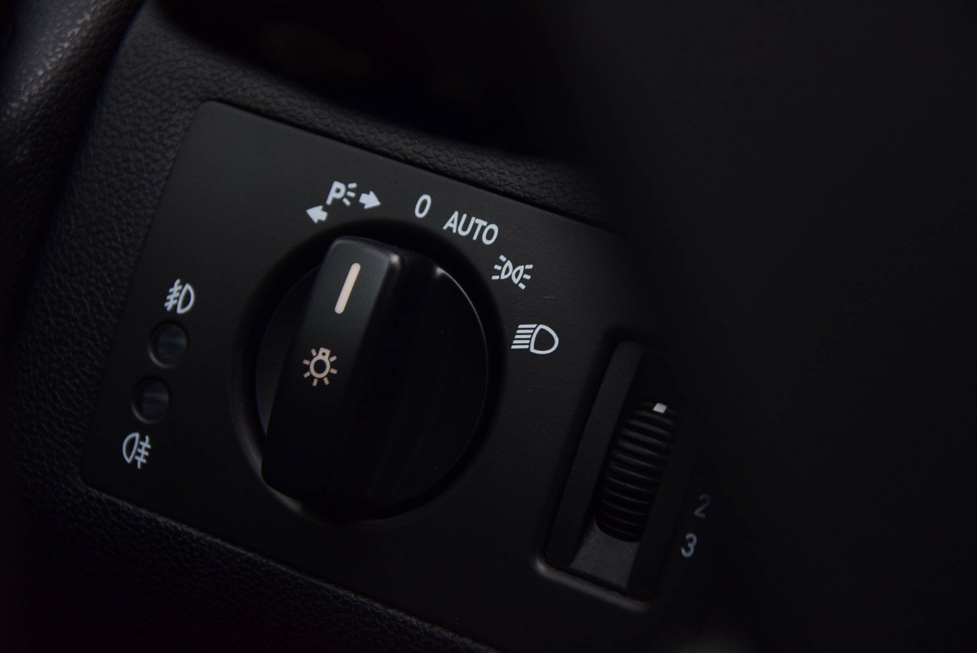 Mercedes-Benz B-Klasse 200 Sport Comand/DVD/PTS Aut7 Foto 10