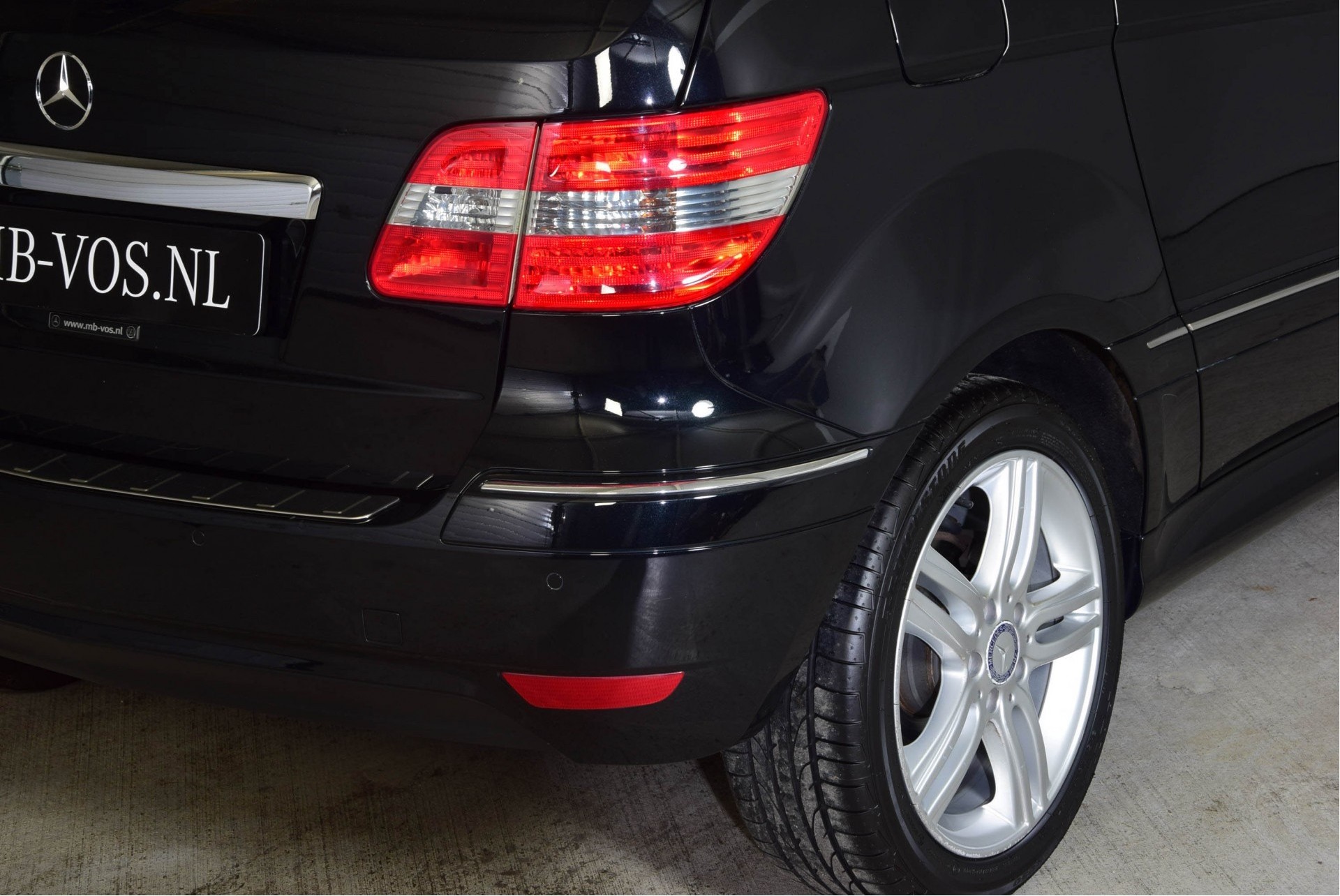 Mercedes-Benz B-Klasse 200 Sport Comand/DVD/PTS Aut7 Foto 18