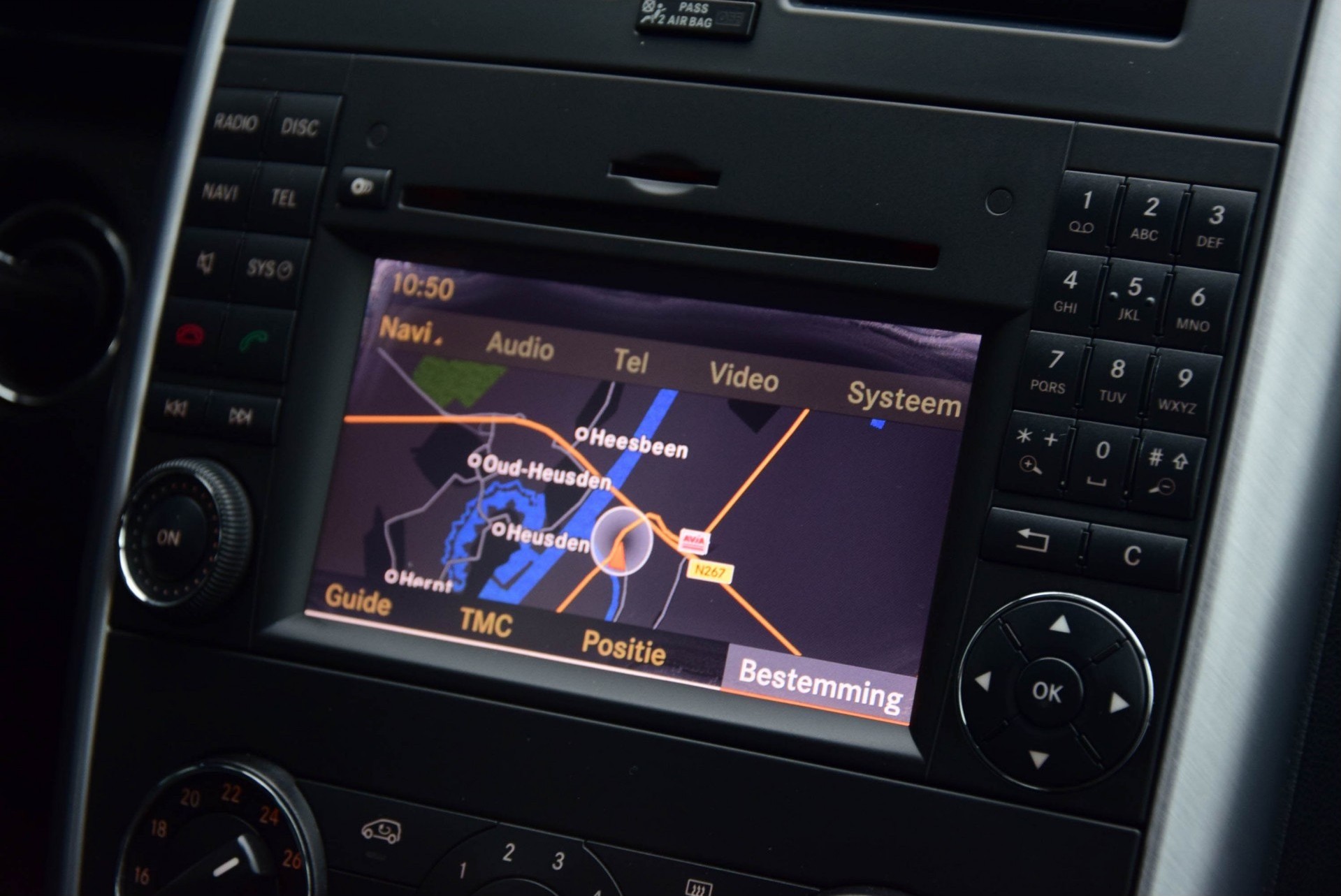 Mercedes-Benz B-Klasse 200 Sport Comand/DVD/PTS Aut7 Foto 8