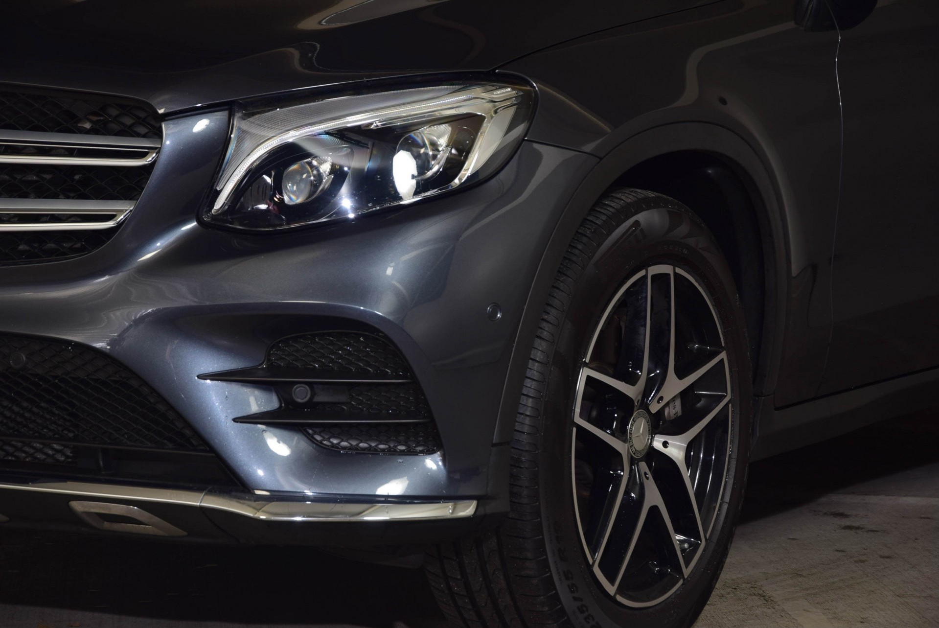 Mercedes-Benz GLC-Klasse 250d 4-Matic AMG Panorama/Distronic/Burmester/HUD/Keyless/ILS Aut9 Foto 22