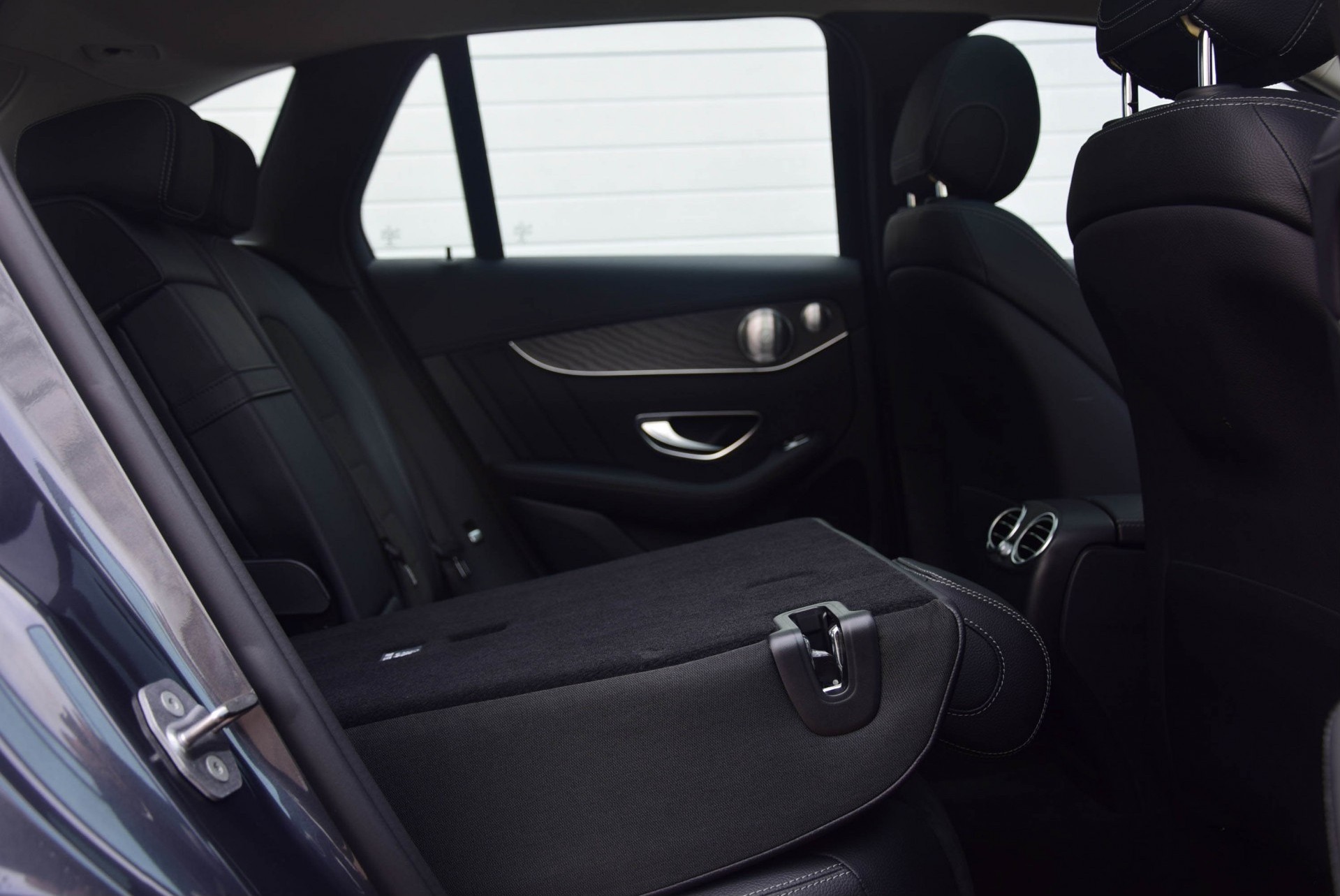 Mercedes-Benz GLC-Klasse 250d 4-Matic AMG Panorama/Distronic/Burmester/HUD/Keyless/ILS Aut9 Foto 5