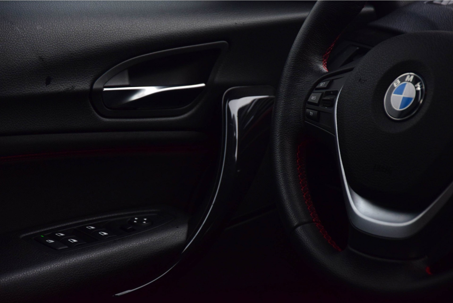 BMW 1 Serie 116D EDE Executive Sport Shadowline Xenon/Nav/Bluetooth/afn-trek Foto 11