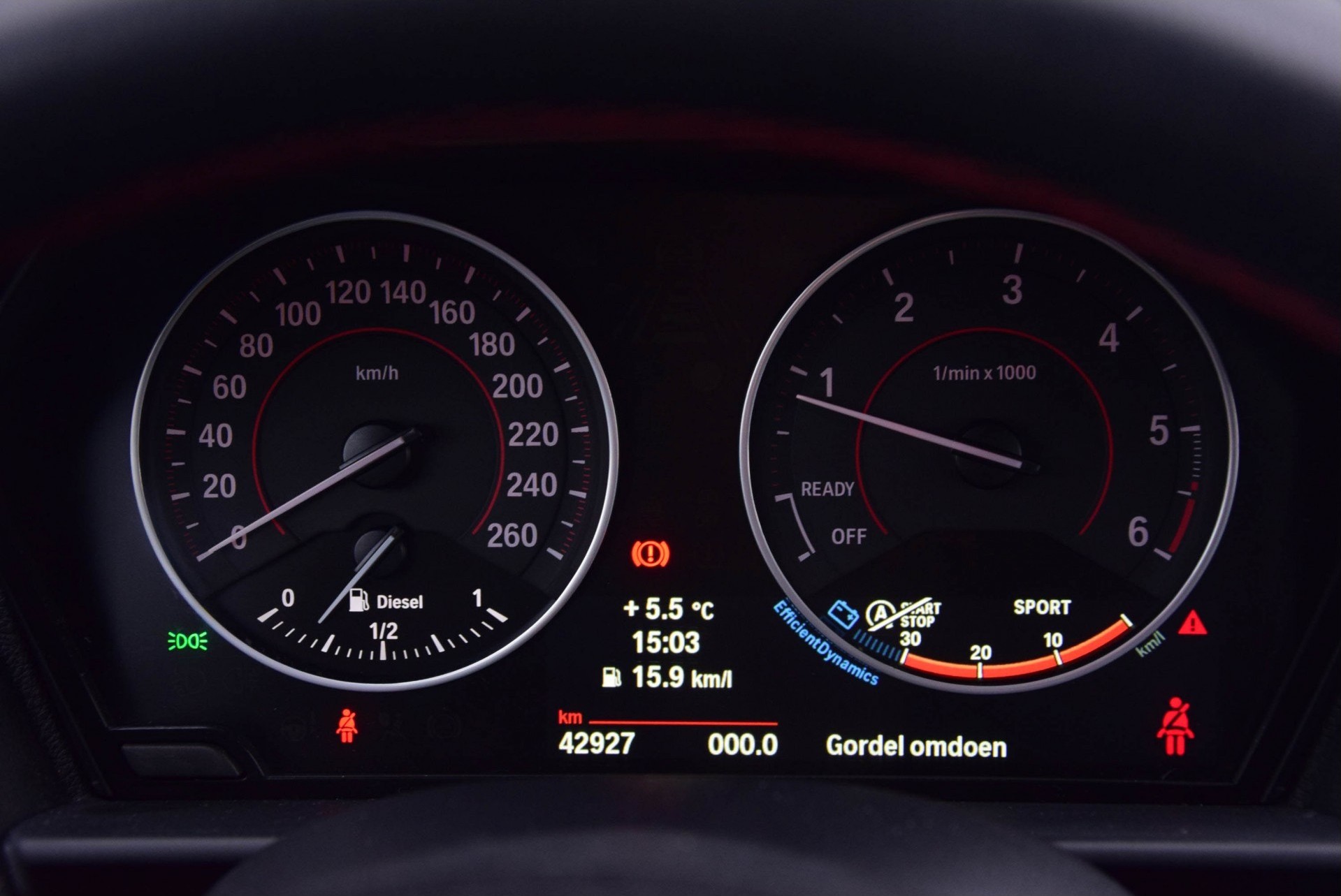 BMW 1 Serie 116D EDE Executive Sport Shadowline Xenon/Nav/Bluetooth/afn-trek Foto 7