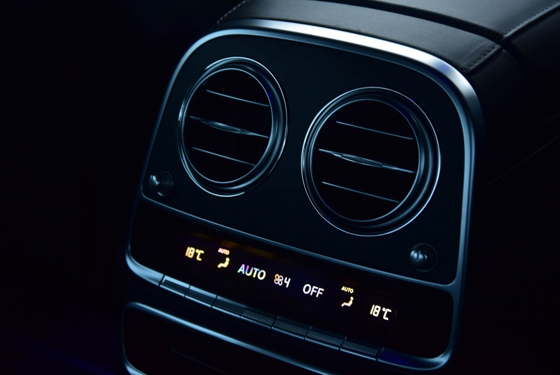 Mercedes-Benz S-Klasse 350 Bluetec Lang Prestige Plus Distronic/Burmester/Mem/Keyless/Entertainment Aut7 Foto 16