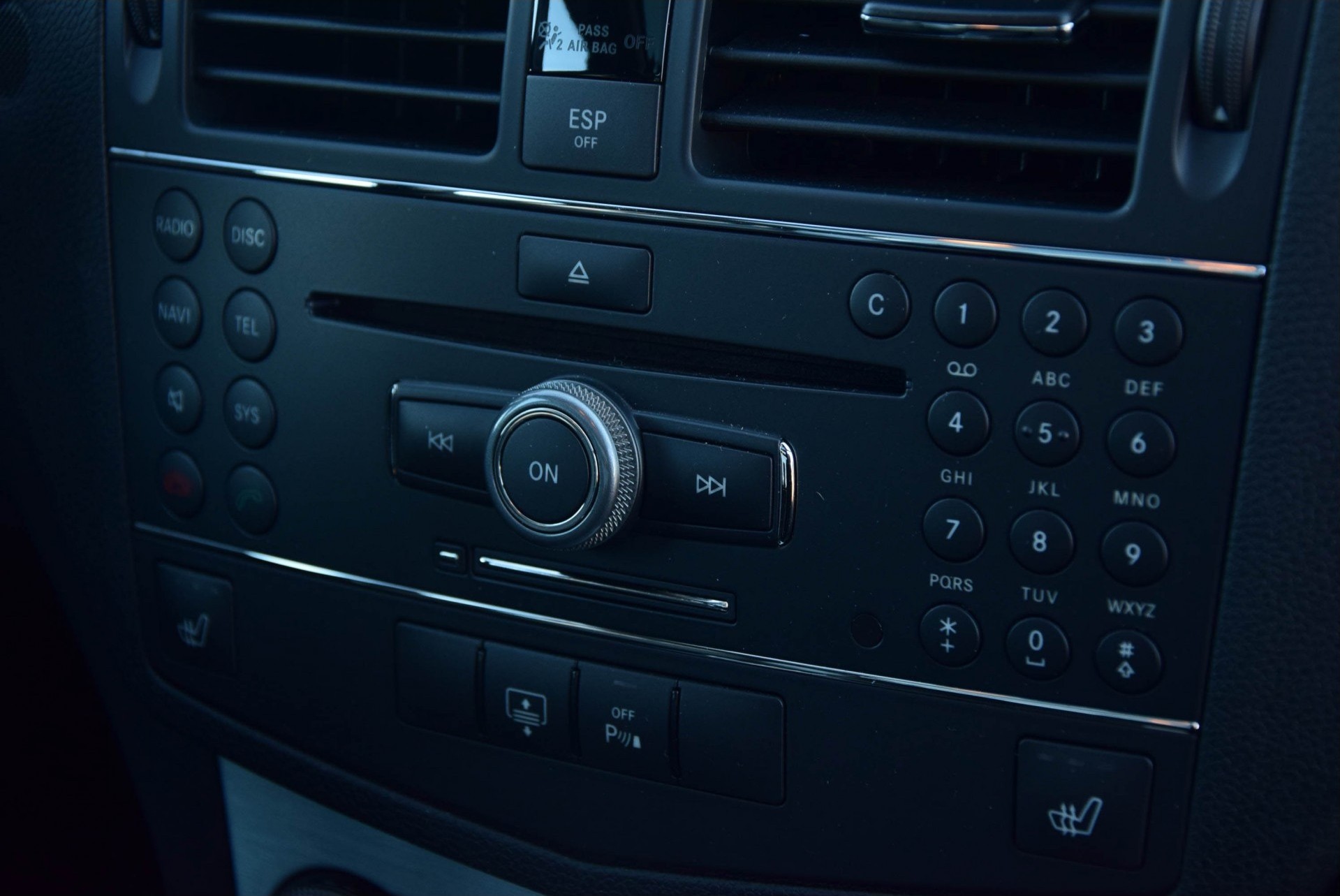 Mercedes-Benz C-Klasse 350 Elegance Keyless/Panorama/Com/Harman-Kardon/AMG/Mem/Leer Aut7 Foto 12