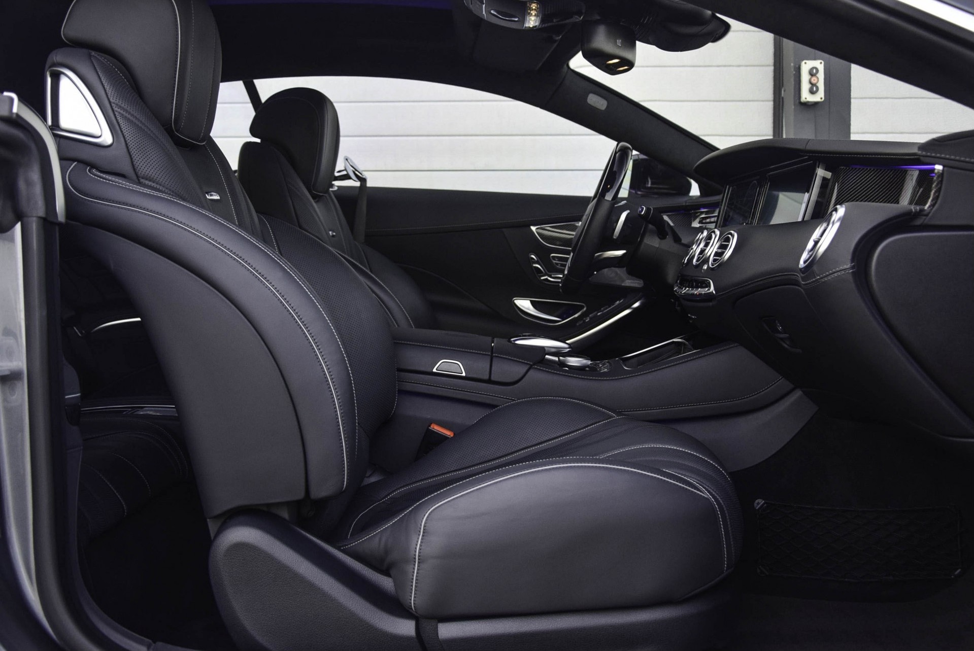 Mercedes-Benz S-Klasse Coupé 63 AMG 4-Matic Swarowski/Keramisch/Carbon/Designo/Driver’s Package 300 KM/H!! Foto 3