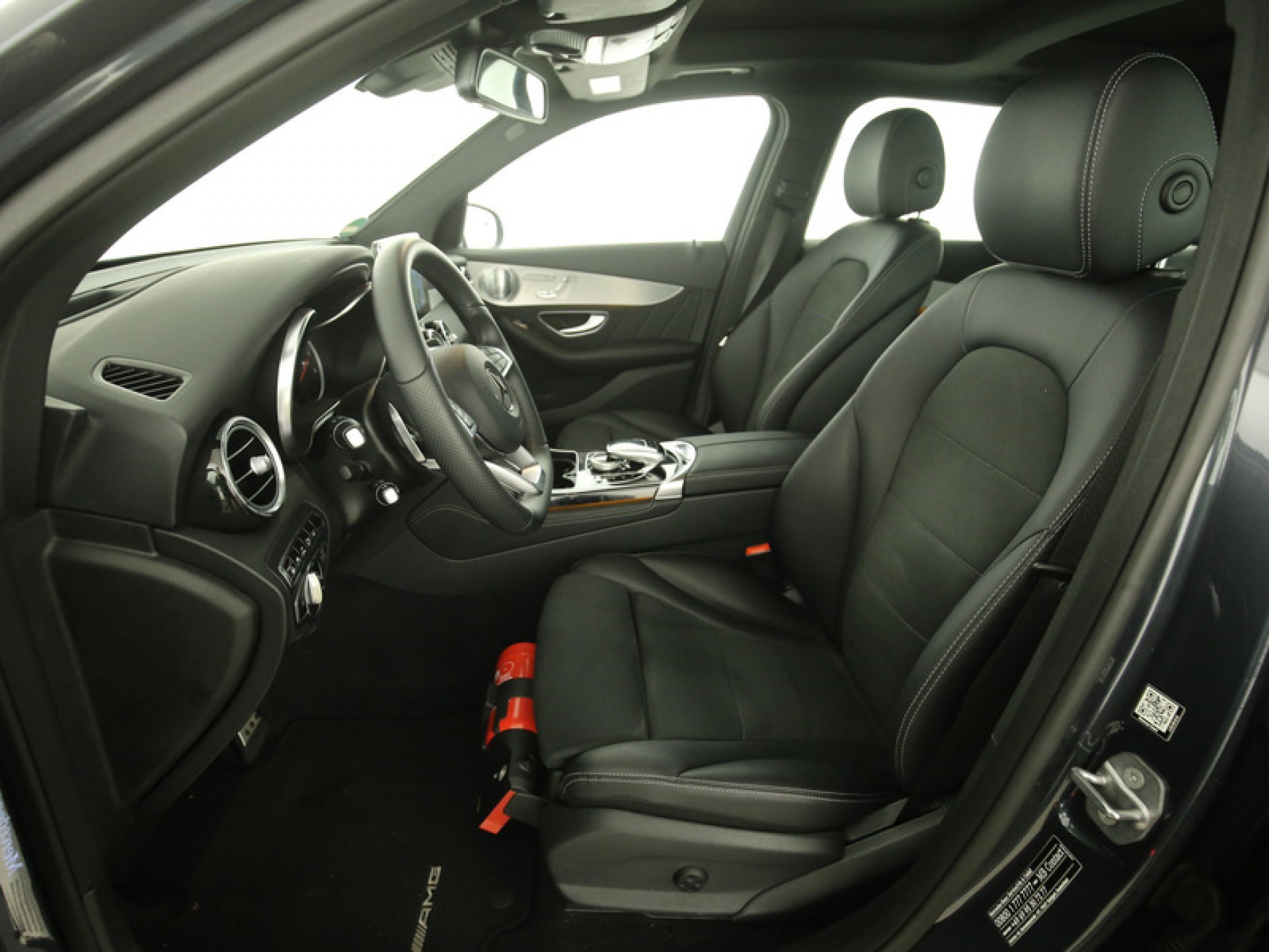 Mercedes-Benz GLC-Klasse 250d 4-MATIC AMG Distronic/Luchtvering/Panorama/ILS/Standkachel Aut9 Foto 3