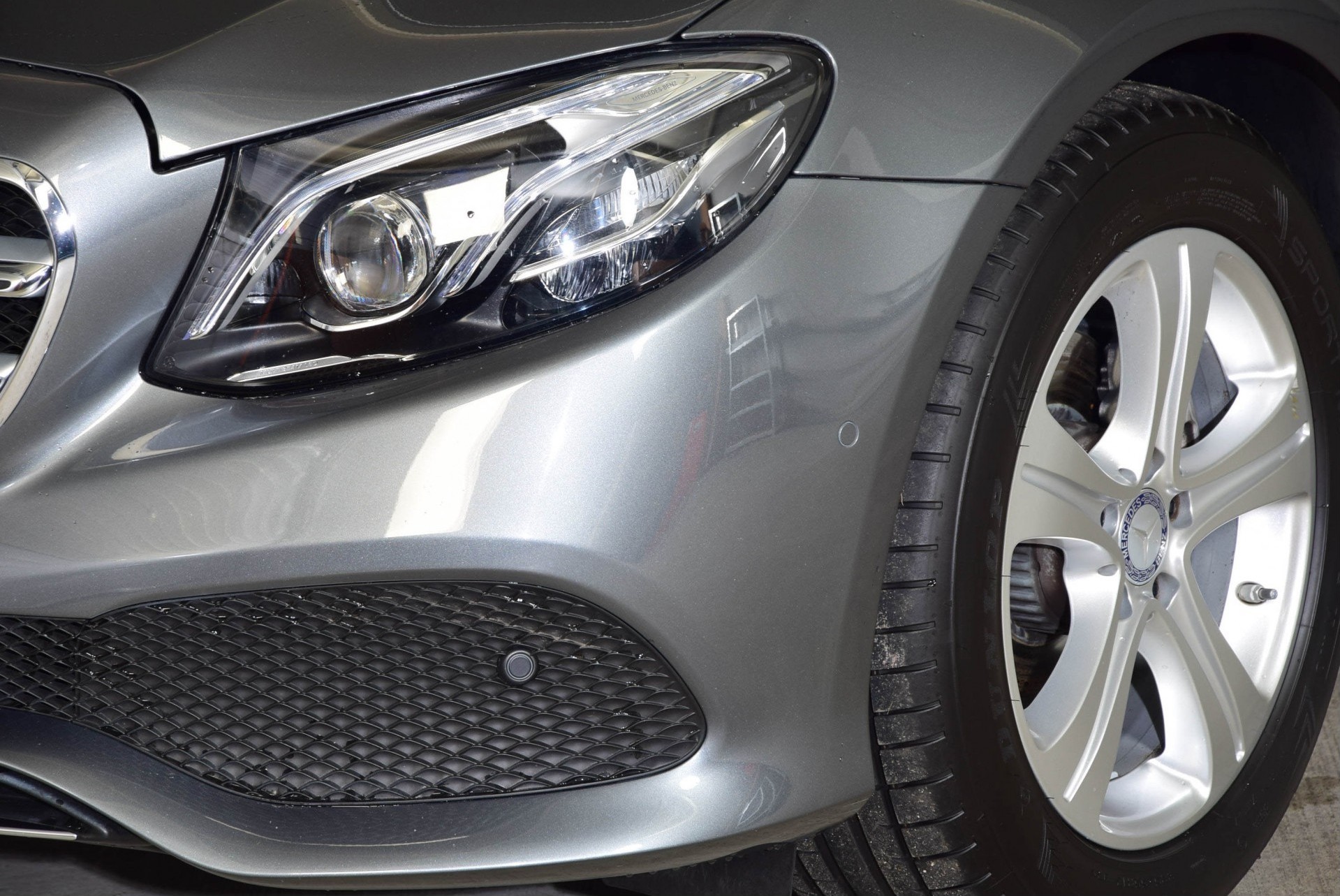 Mercedes-Benz E-Klasse 200 Avantgarde Schuifdak/Widescreen/Com/Multibeam Aut9 Foto 21