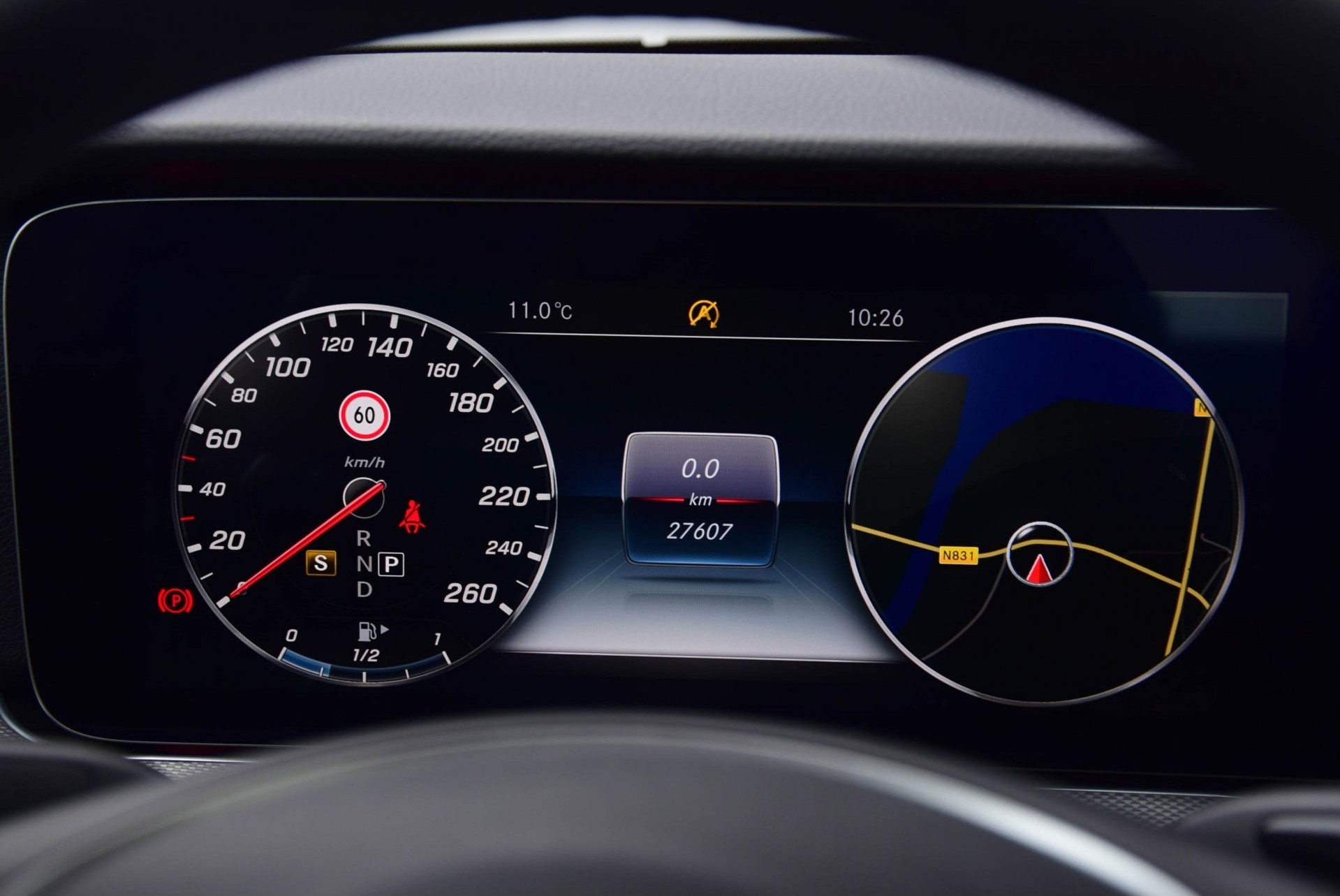 Mercedes-Benz E-Klasse 200 Avantgarde Schuifdak/Widescreen/Com/Multibeam Aut9 Foto 7