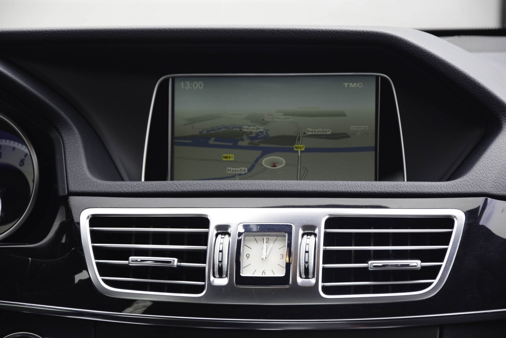 Mercedes-Benz E-Klasse 200 Avantgarde Comand/Harman-Kardon/ILS Aut7 Foto 7