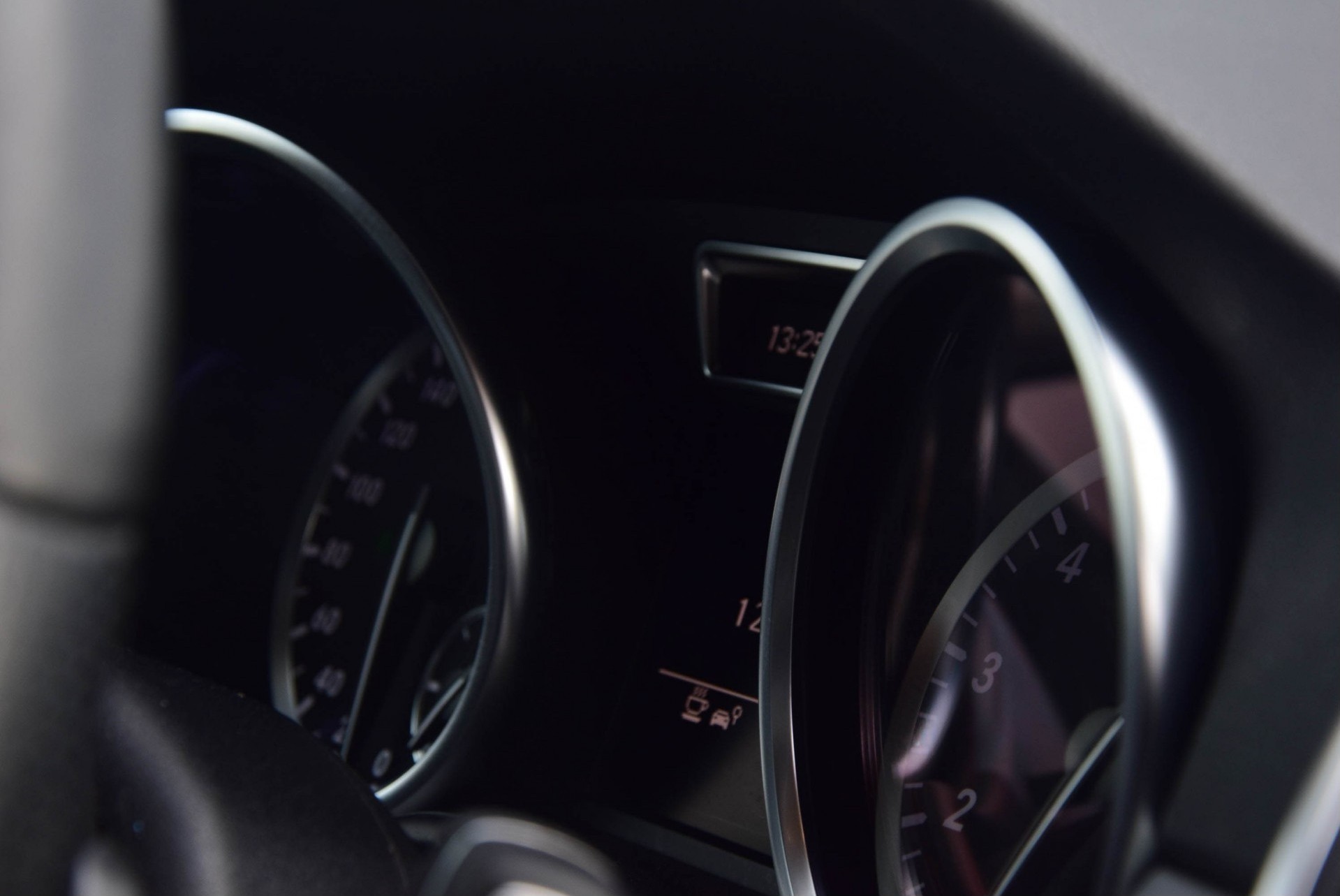 Mercedes-Benz M-Klasse 350 4-M Sport/Com/Wegklapbare trekhaak/Treeplanken Aut7 Foto 10