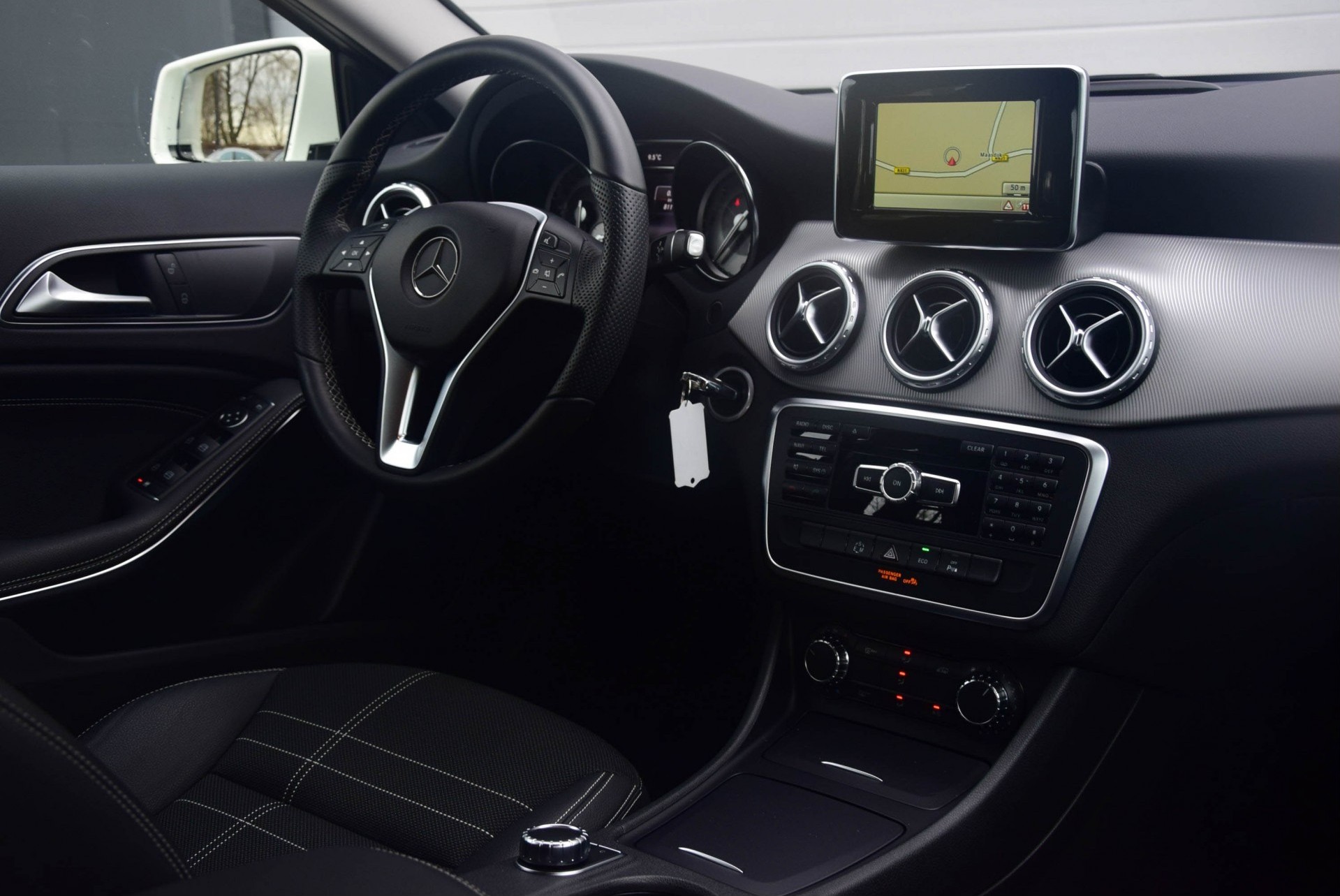 Mercedes-Benz GLA-Klasse 200 Cdi Urban Navi/Xenon/Verw-stln/Parctronic Aut7 1ste eigenaar Foto 6